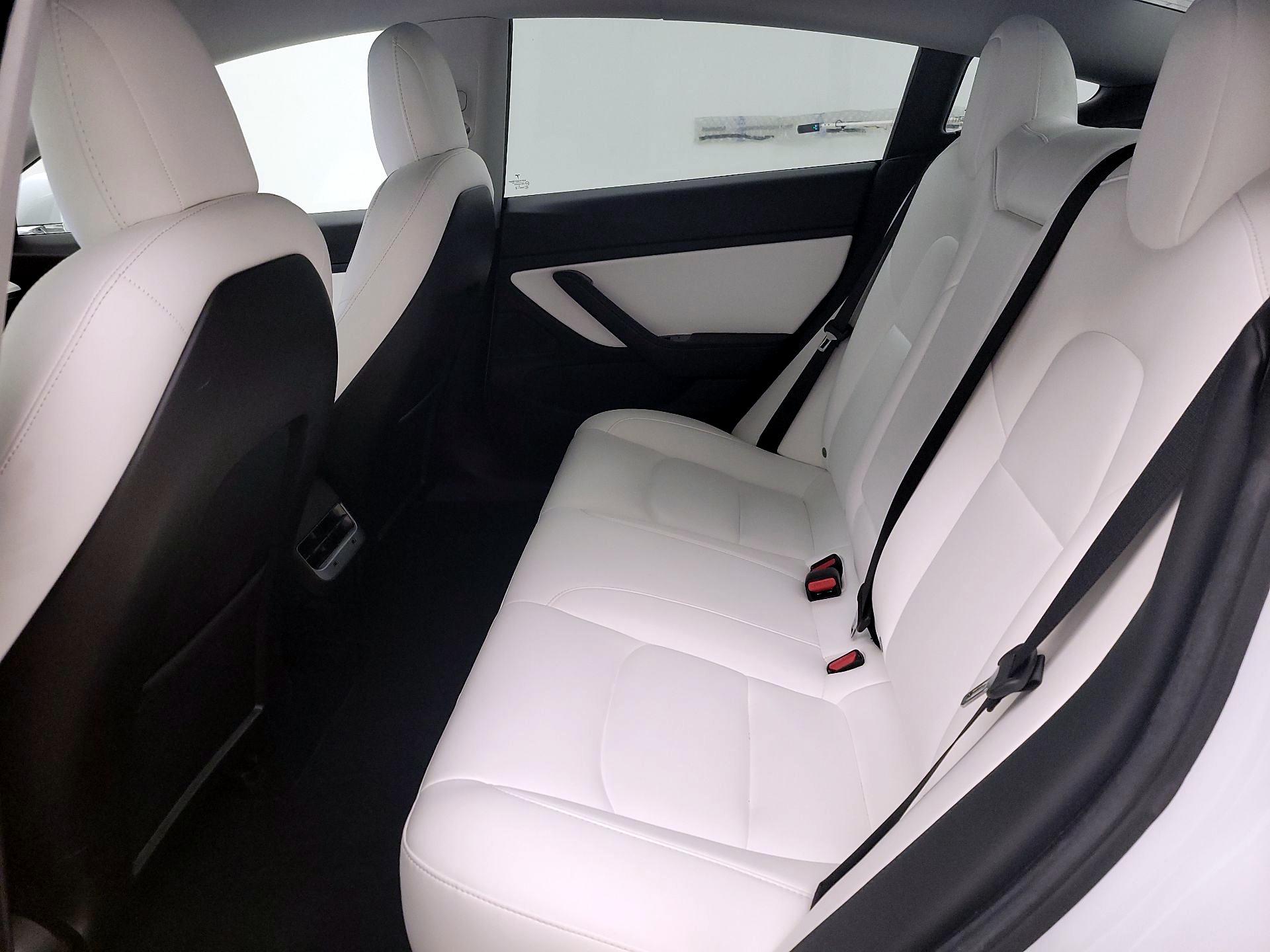 Thumbnail: 2020 Tesla Model 3 - 18