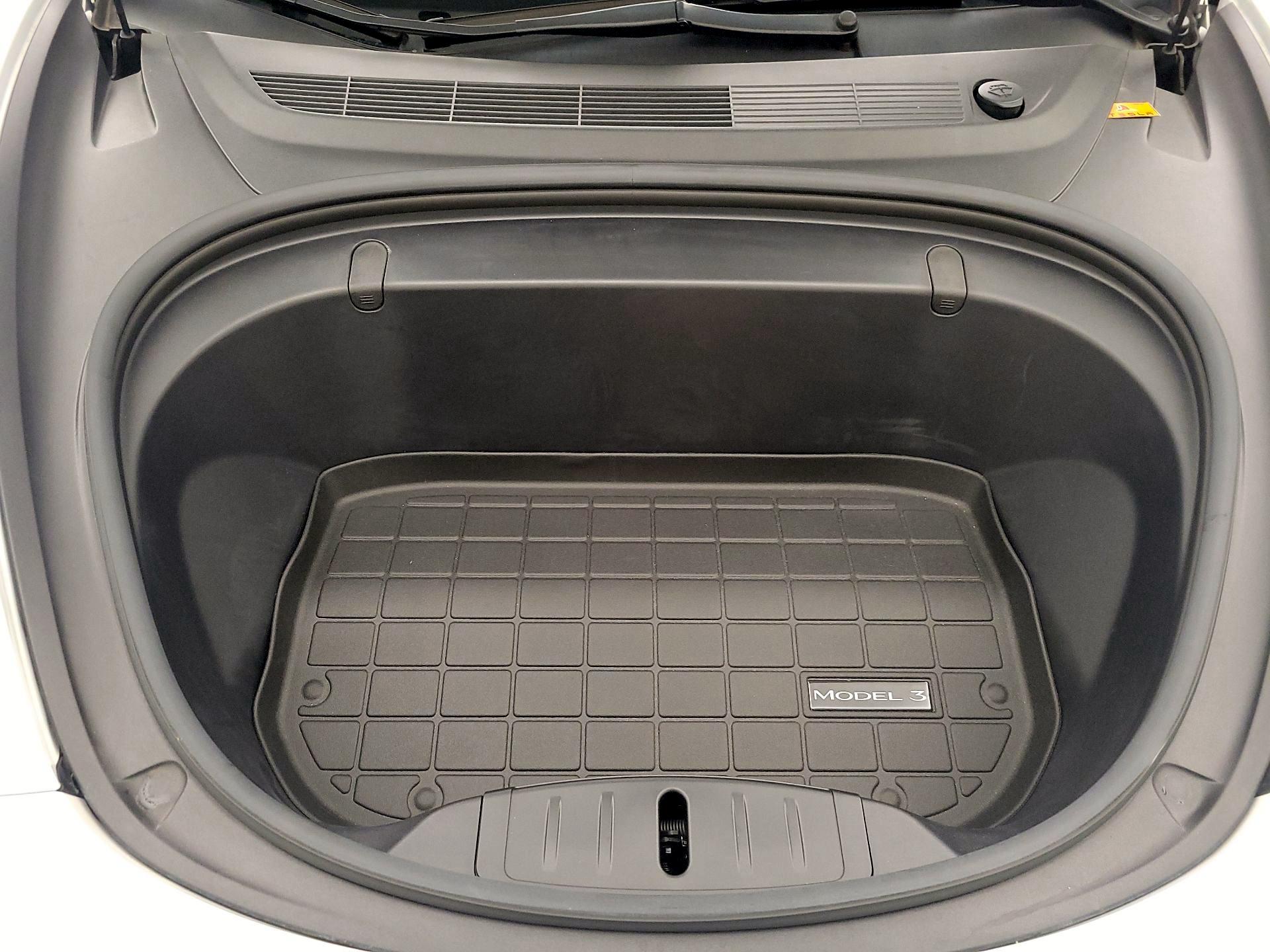 Thumbnail: 2020 Tesla Model 3 - 20