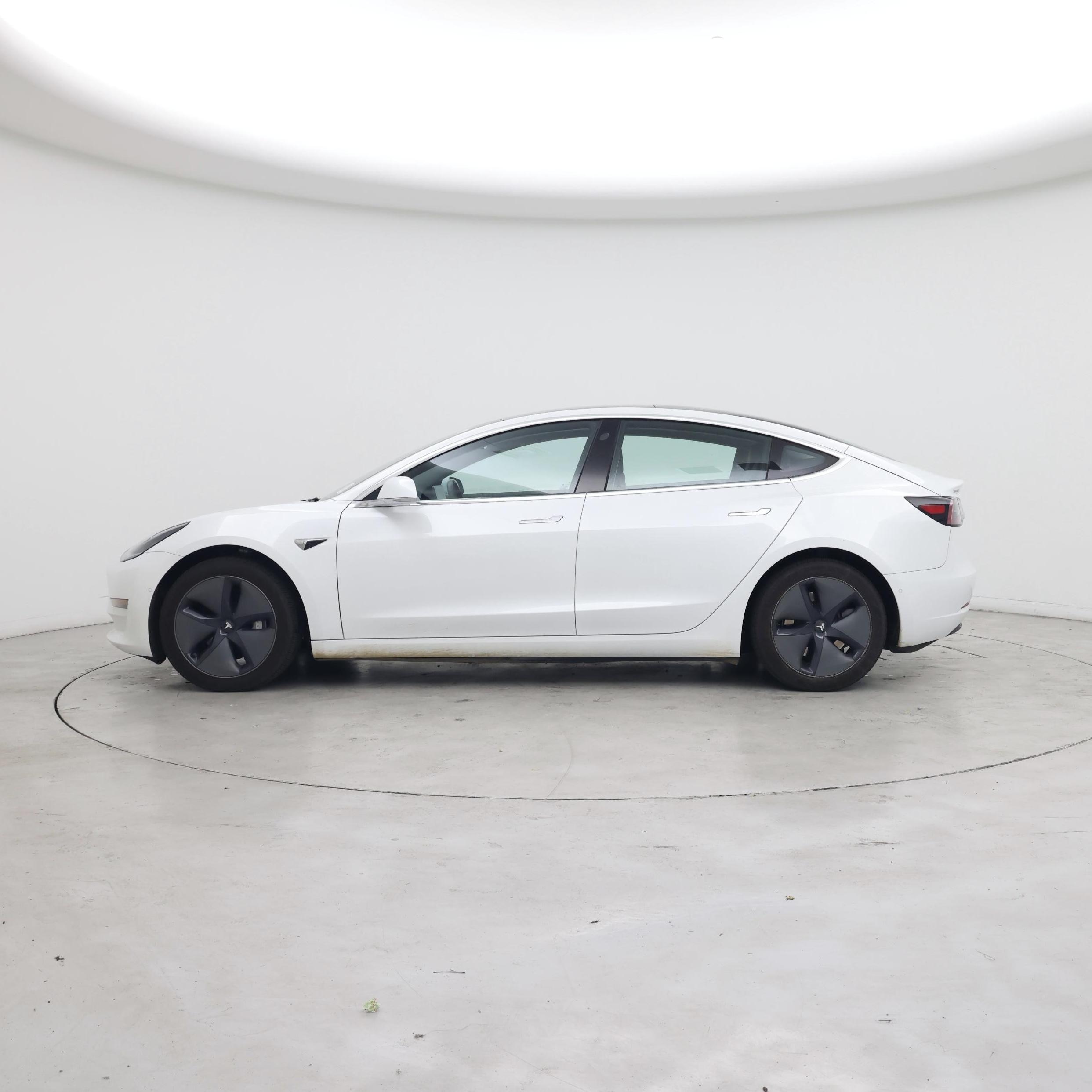 Thumbnail: 2020 Tesla Model 3 - 3