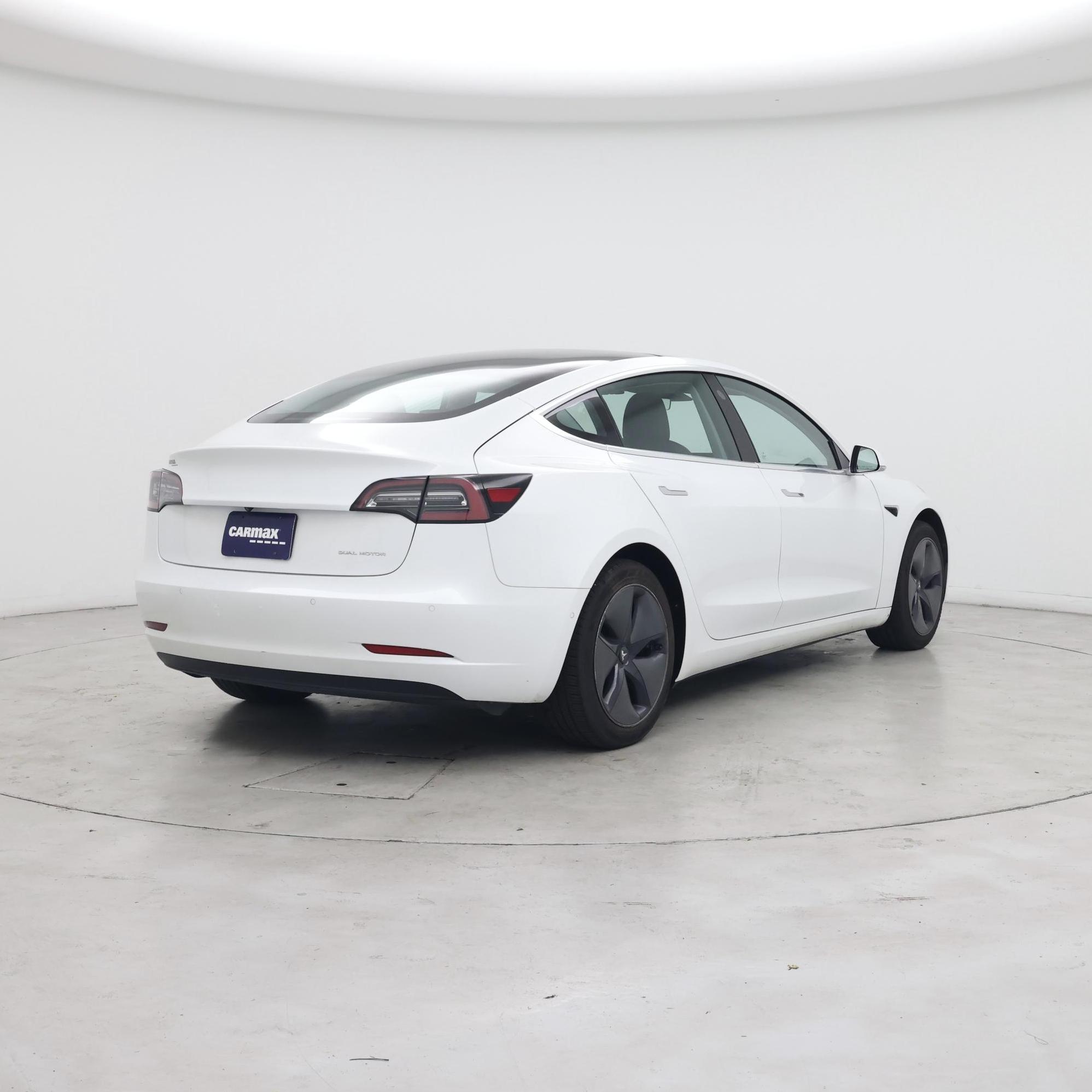 Thumbnail: 2020 Tesla Model 3 - 8