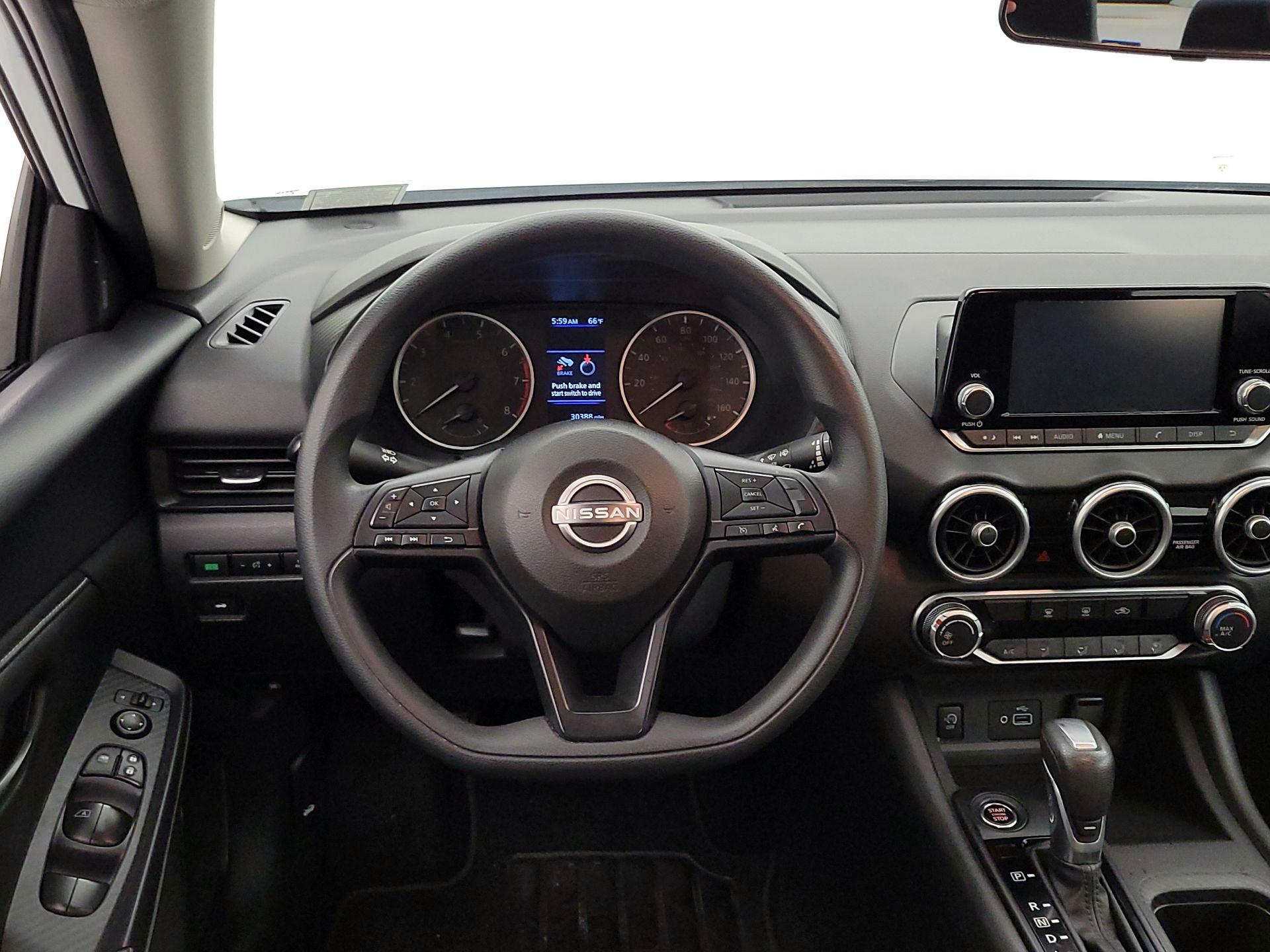 Thumbnail: 2024 Nissan Sentra - 10