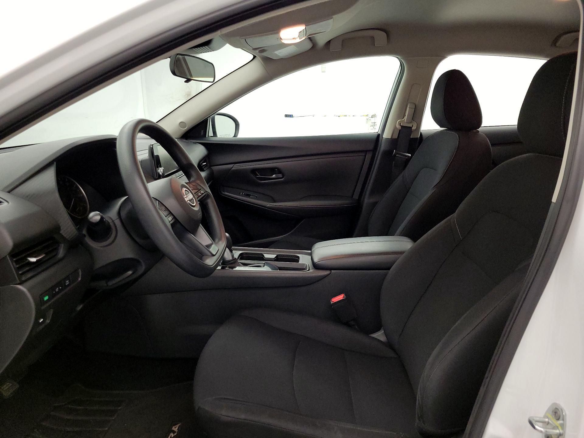 Thumbnail: 2024 Nissan Sentra - 11