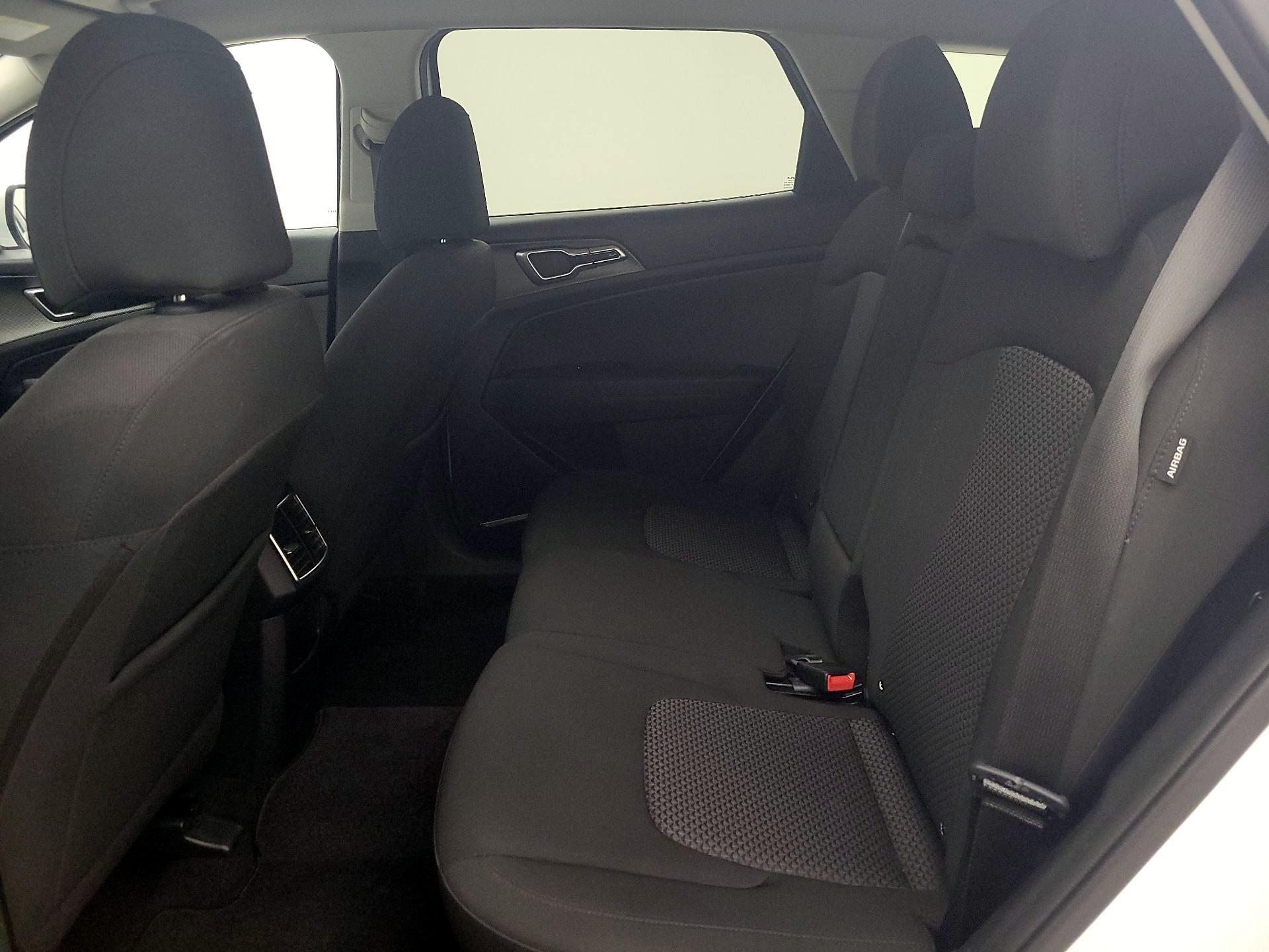 Thumbnail: 2025 Kia Sportage - 19