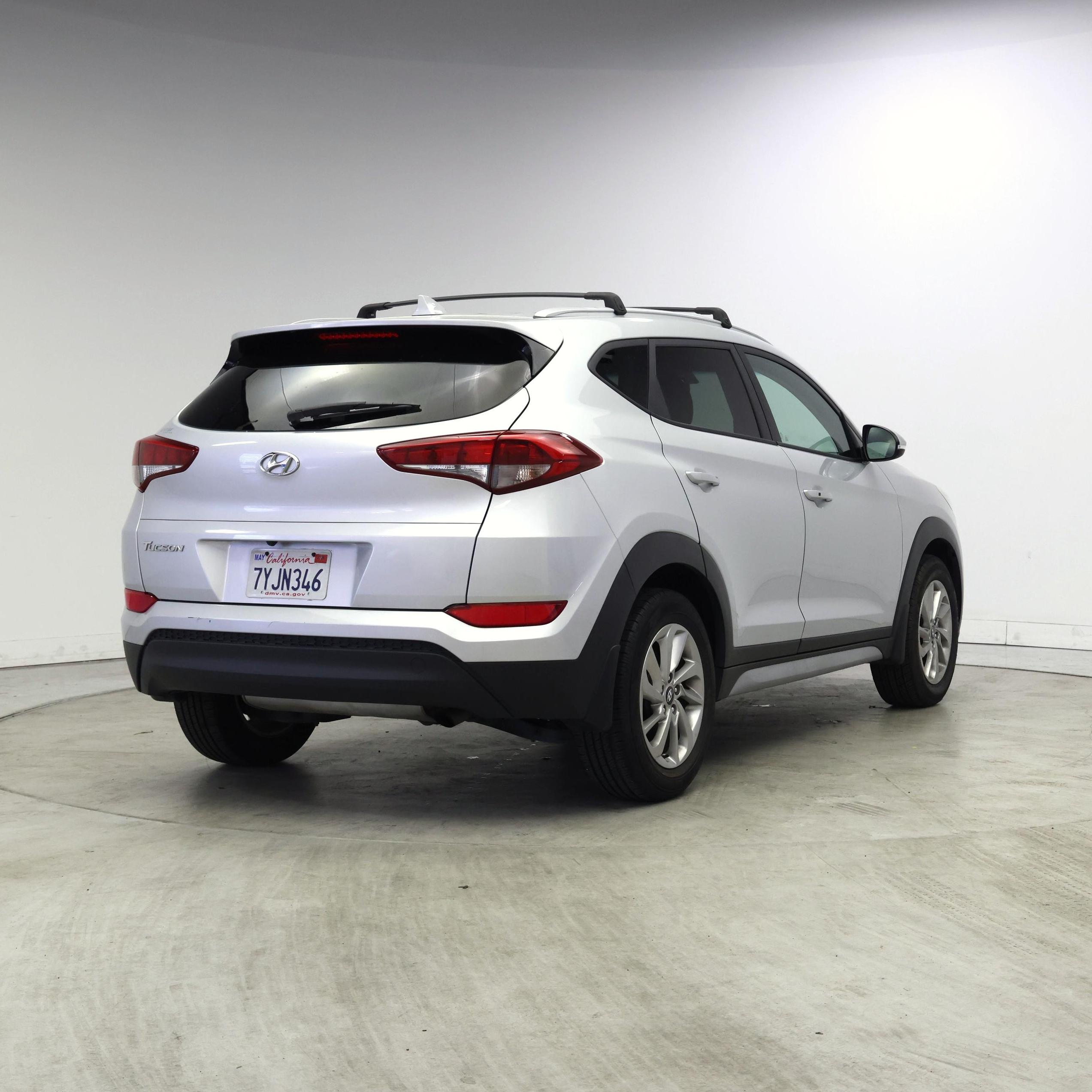 Thumbnail: 2017 Hyundai Tucson - 8