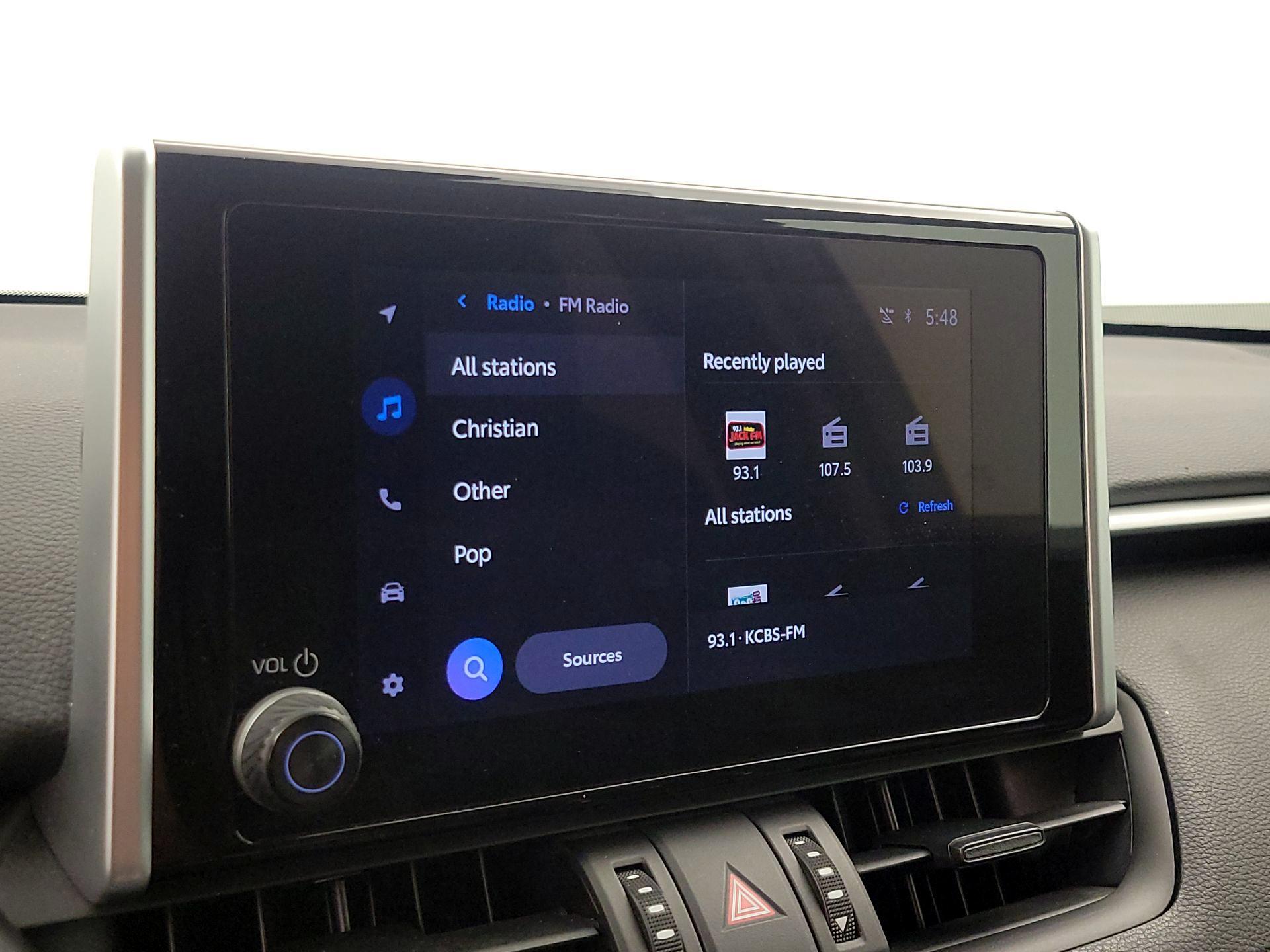 Thumbnail: 2023 Toyota RAV4 - 15