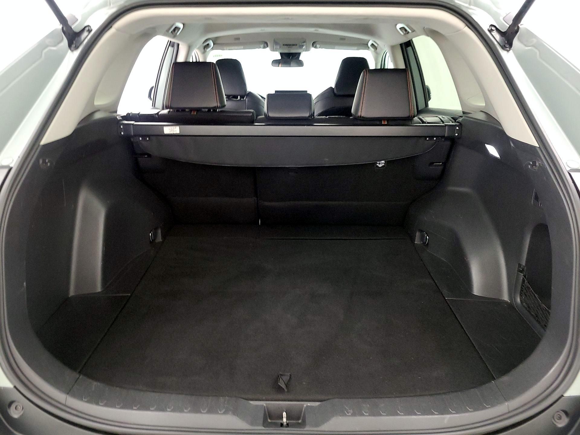 Thumbnail: 2023 Toyota RAV4 - 20