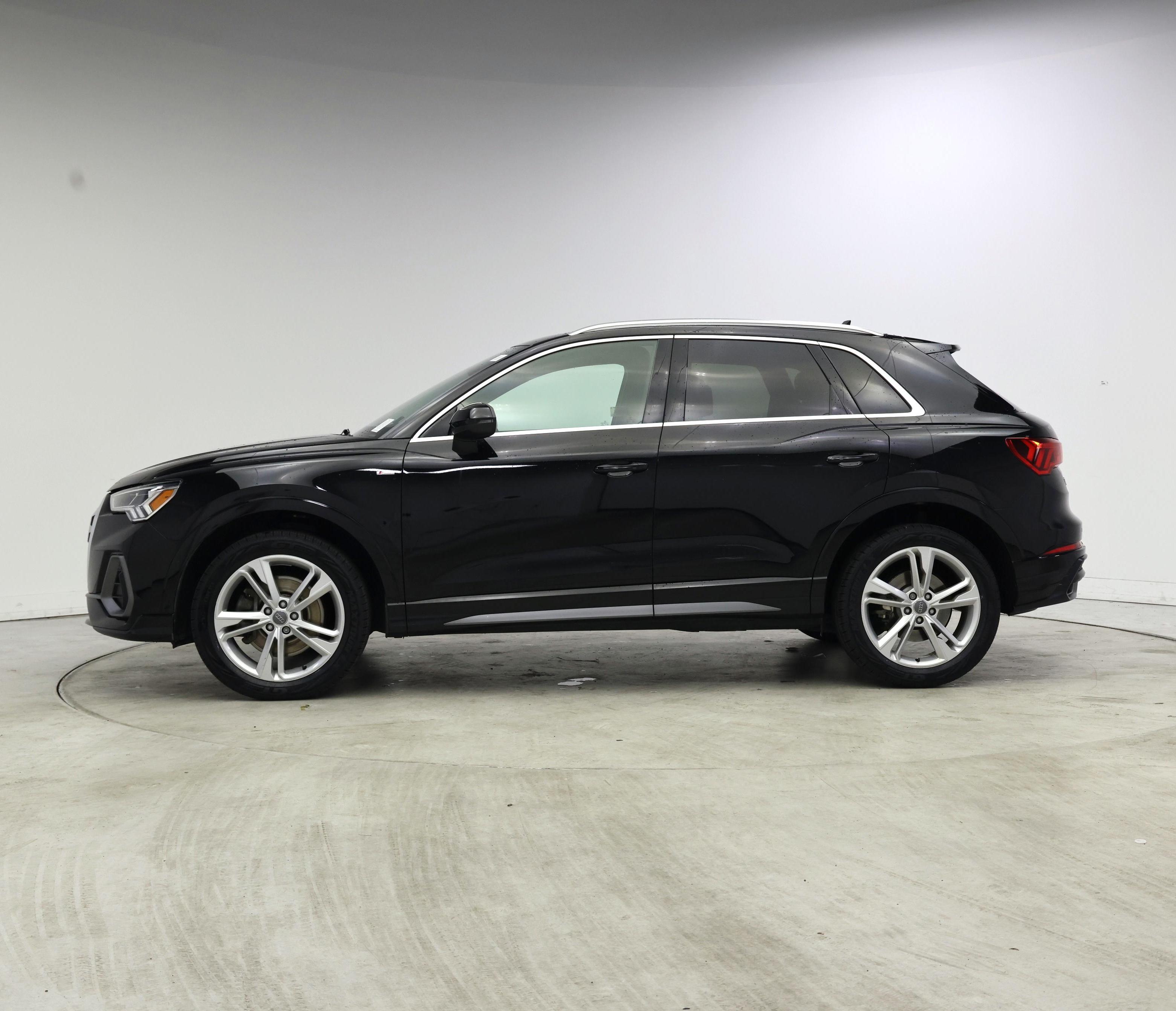 Thumbnail: 2020 Audi Q3 - 3