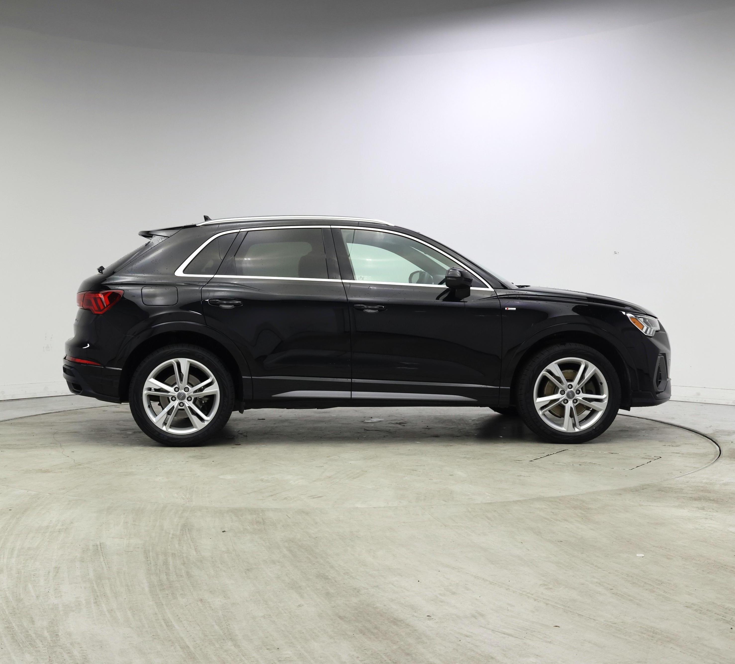 Thumbnail: 2020 Audi Q3 - 7