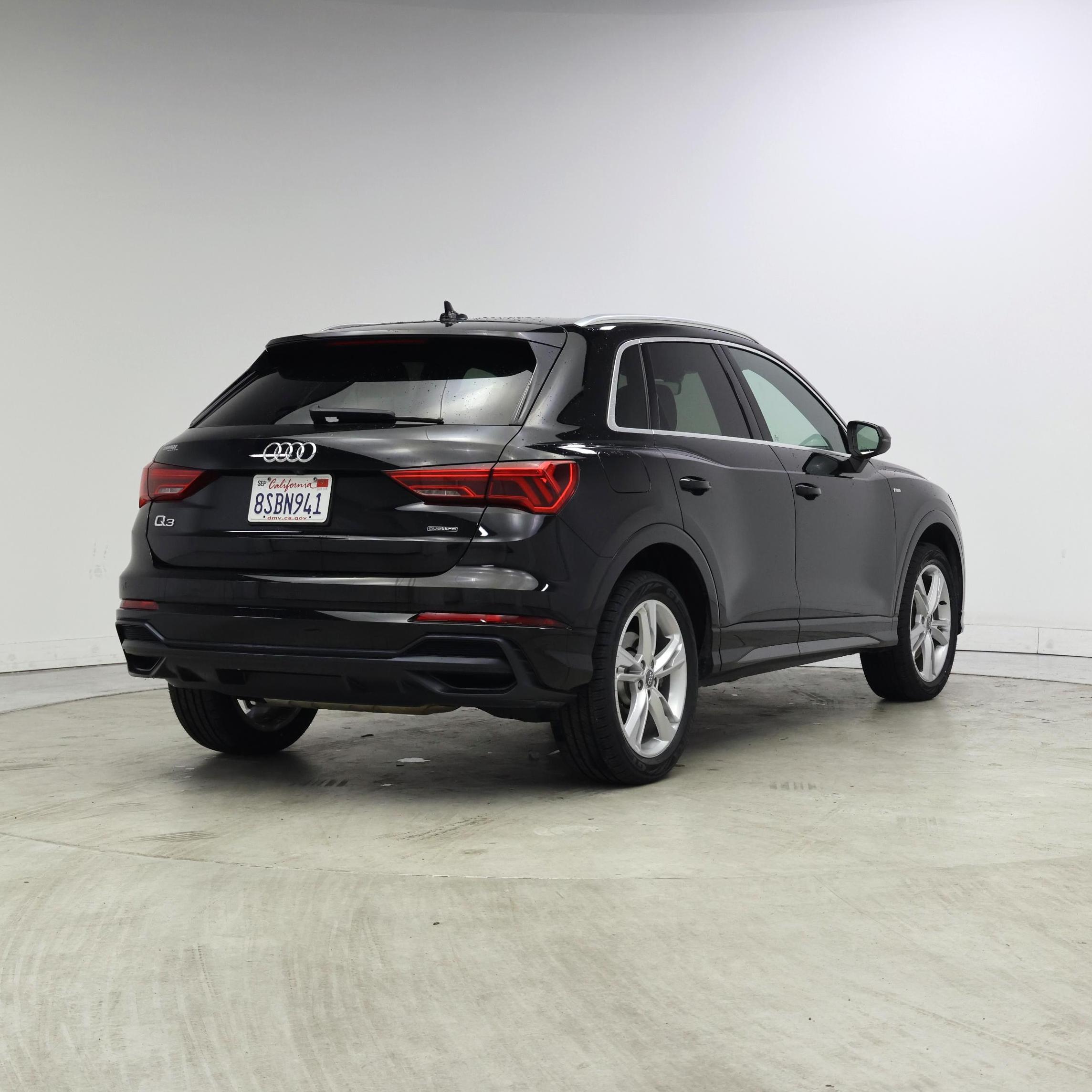 Thumbnail: 2020 Audi Q3 - 8