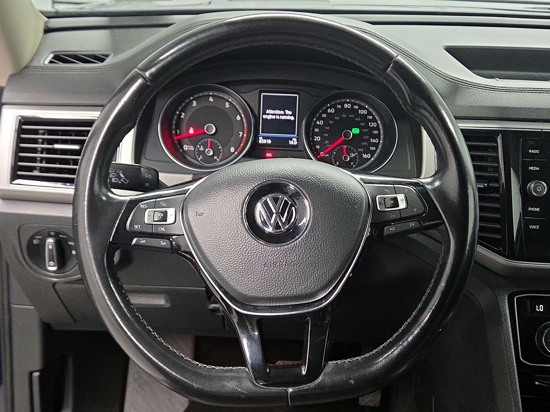 Thumbnail: 2018 Volkswagen Atlas - 10