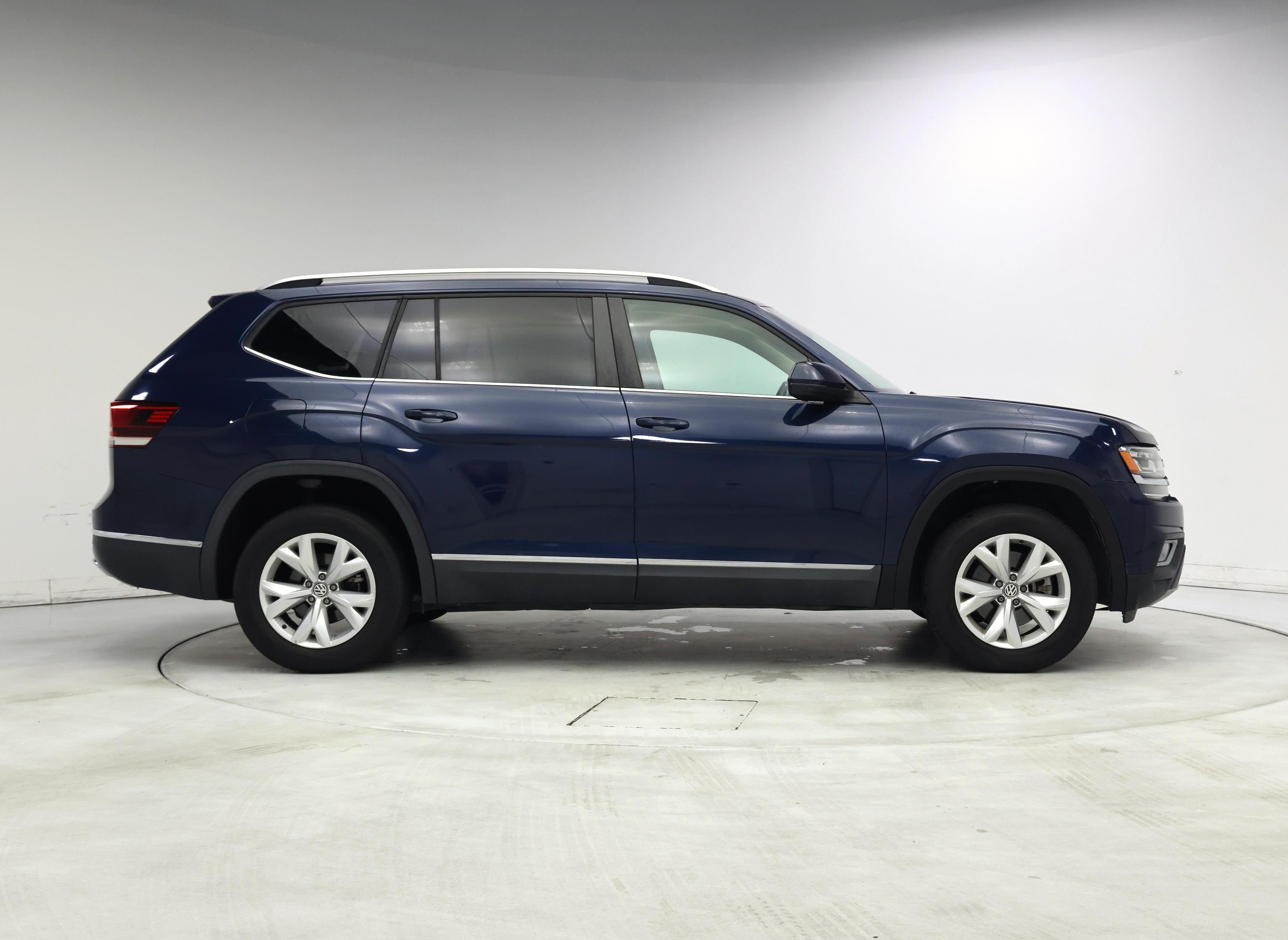 Thumbnail: 2018 Volkswagen Atlas - 7