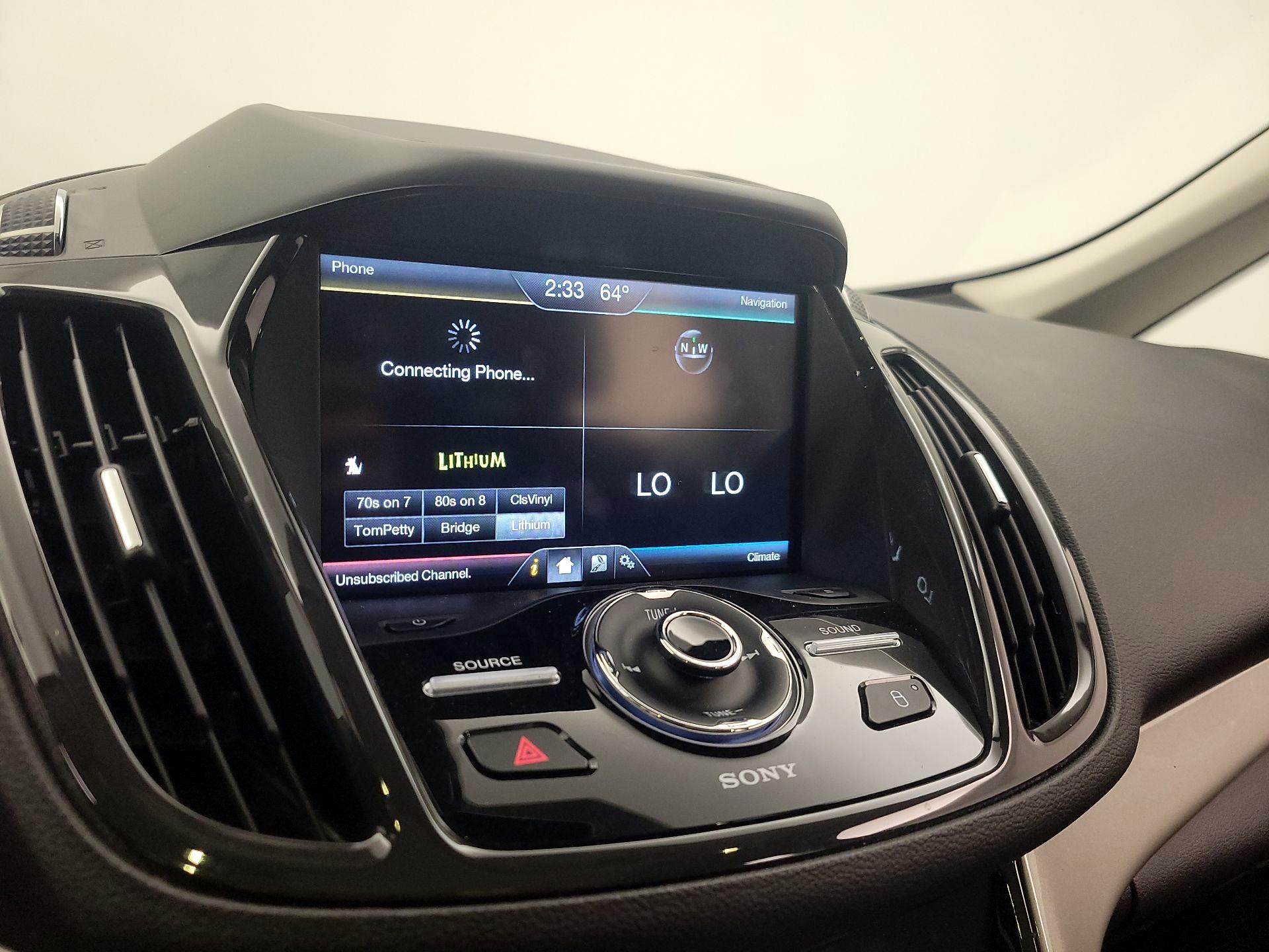 Thumbnail: 2015 Ford C-Max - 15