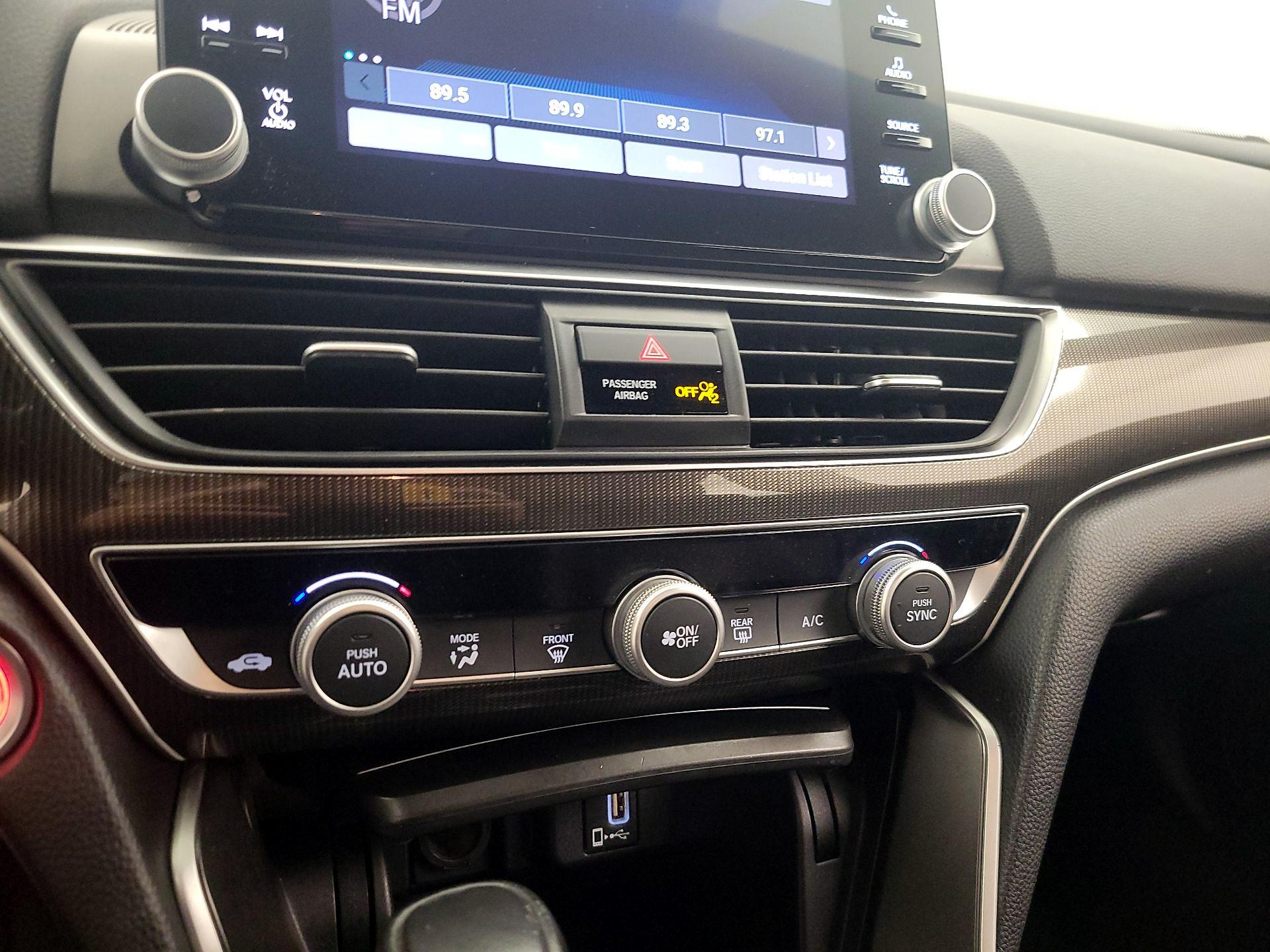 Thumbnail: 2018 Honda Accord - 16
