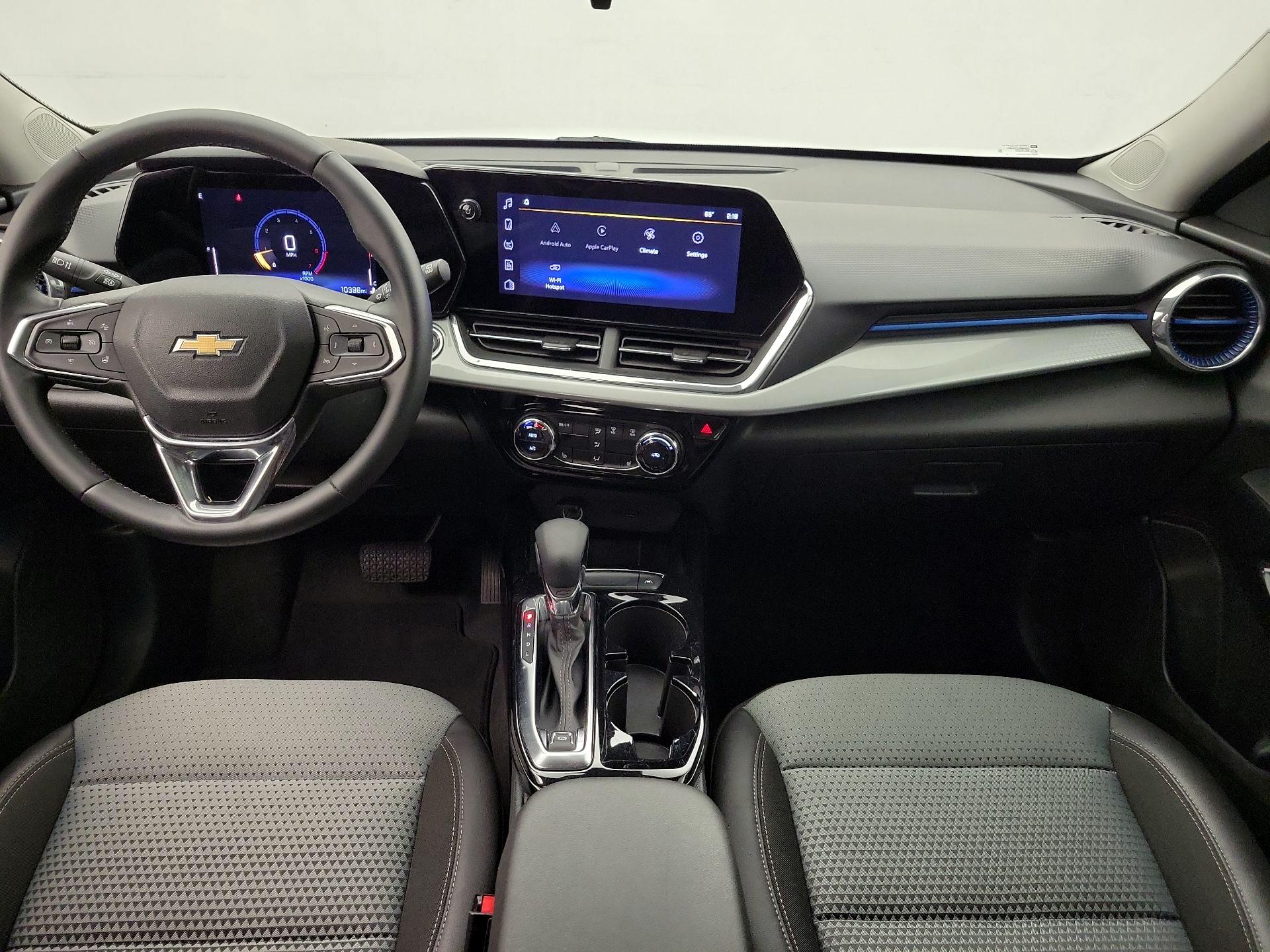 Thumbnail: 2025 Chevrolet Trax - 9