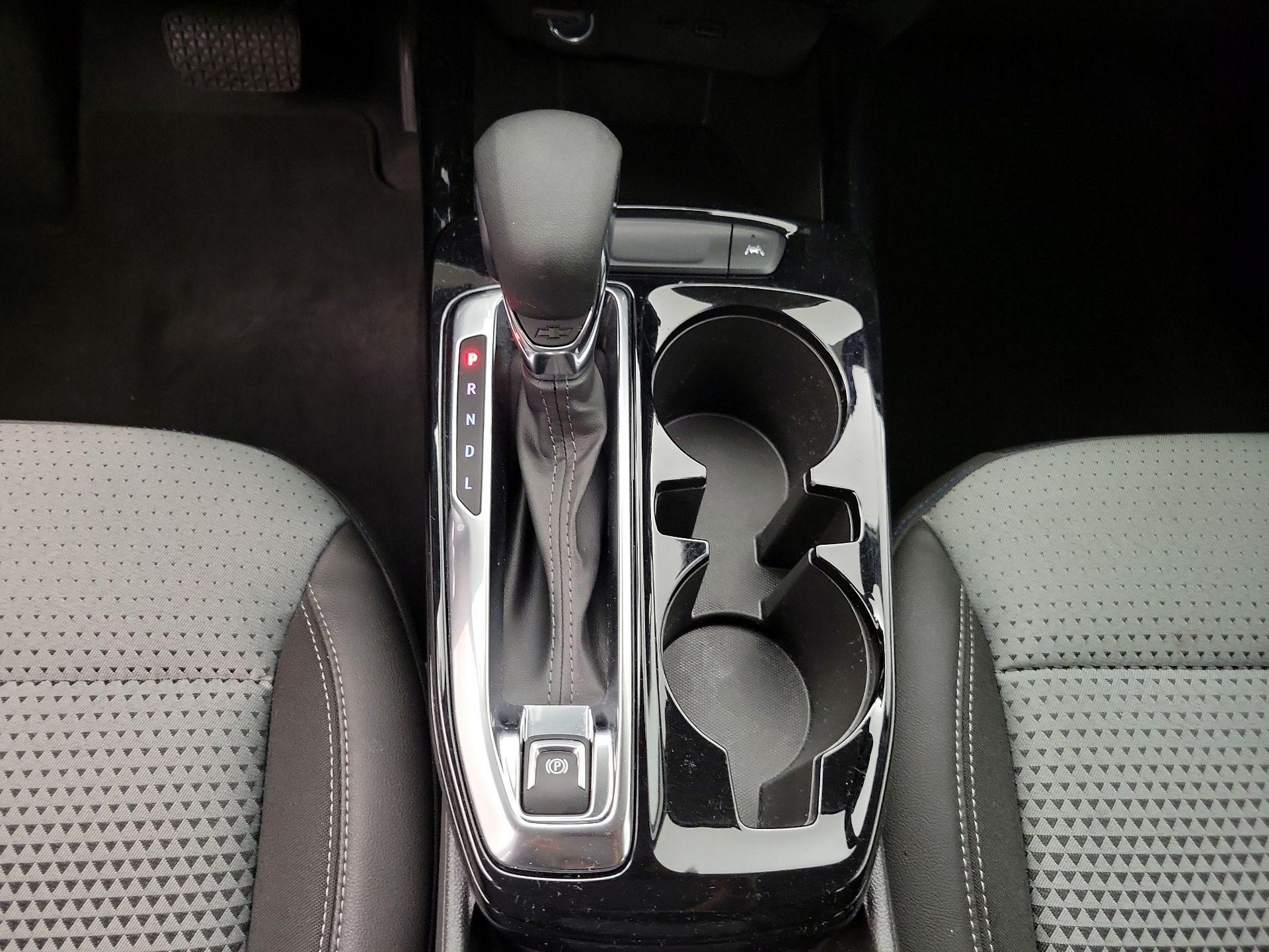 Thumbnail: 2025 Chevrolet Trax - 17