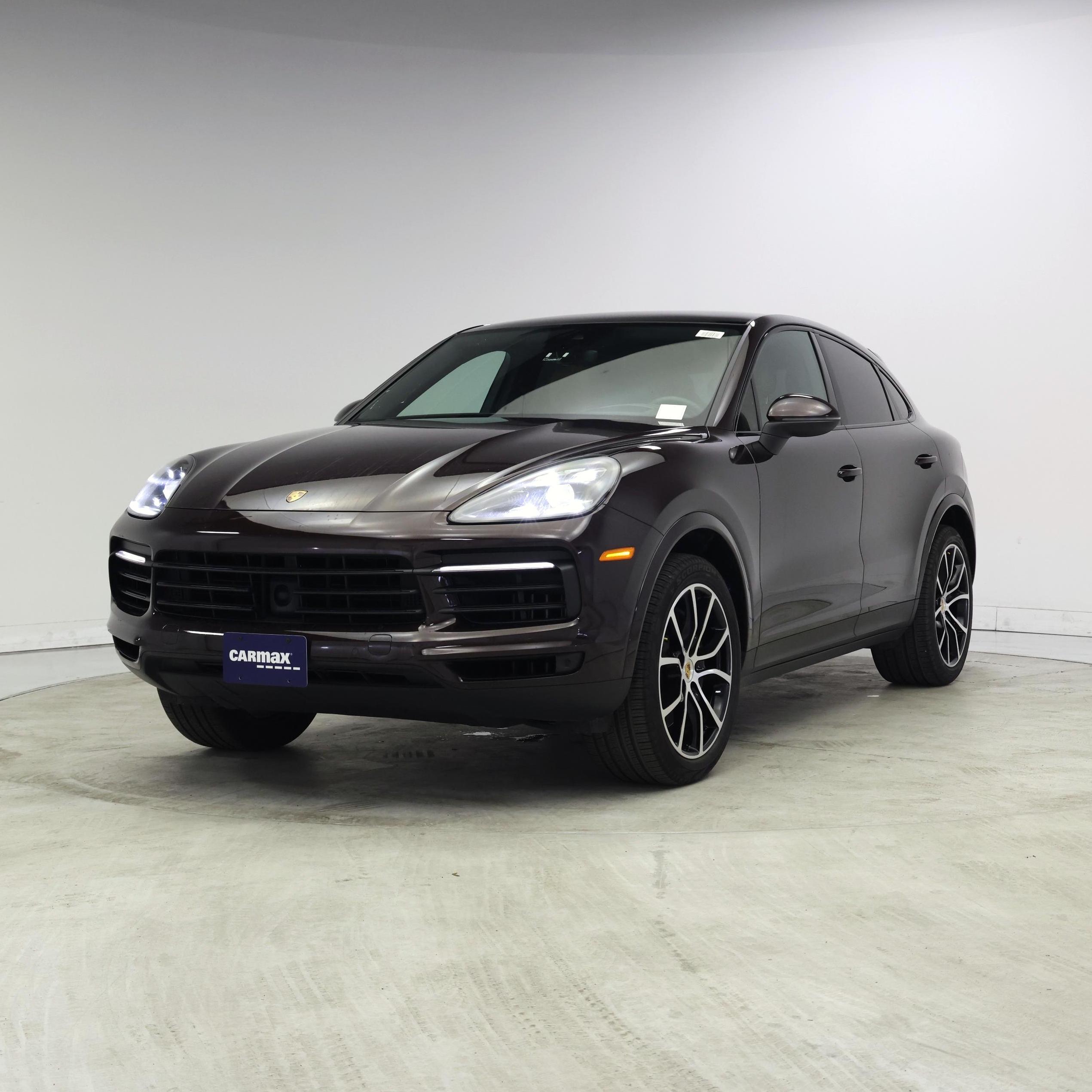 Thumbnail: 2021 Porsche Cayenne - 4