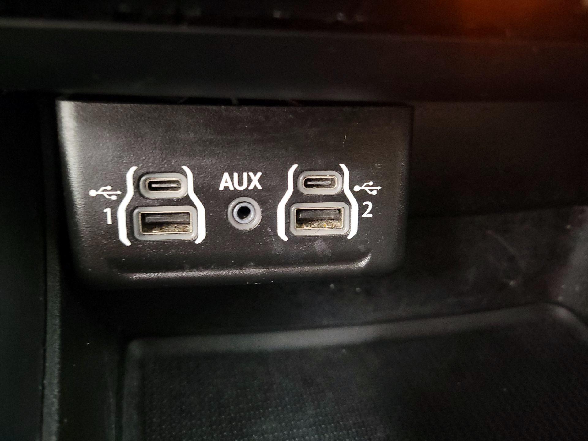 Thumbnail: 2023 Dodge Durango - 18