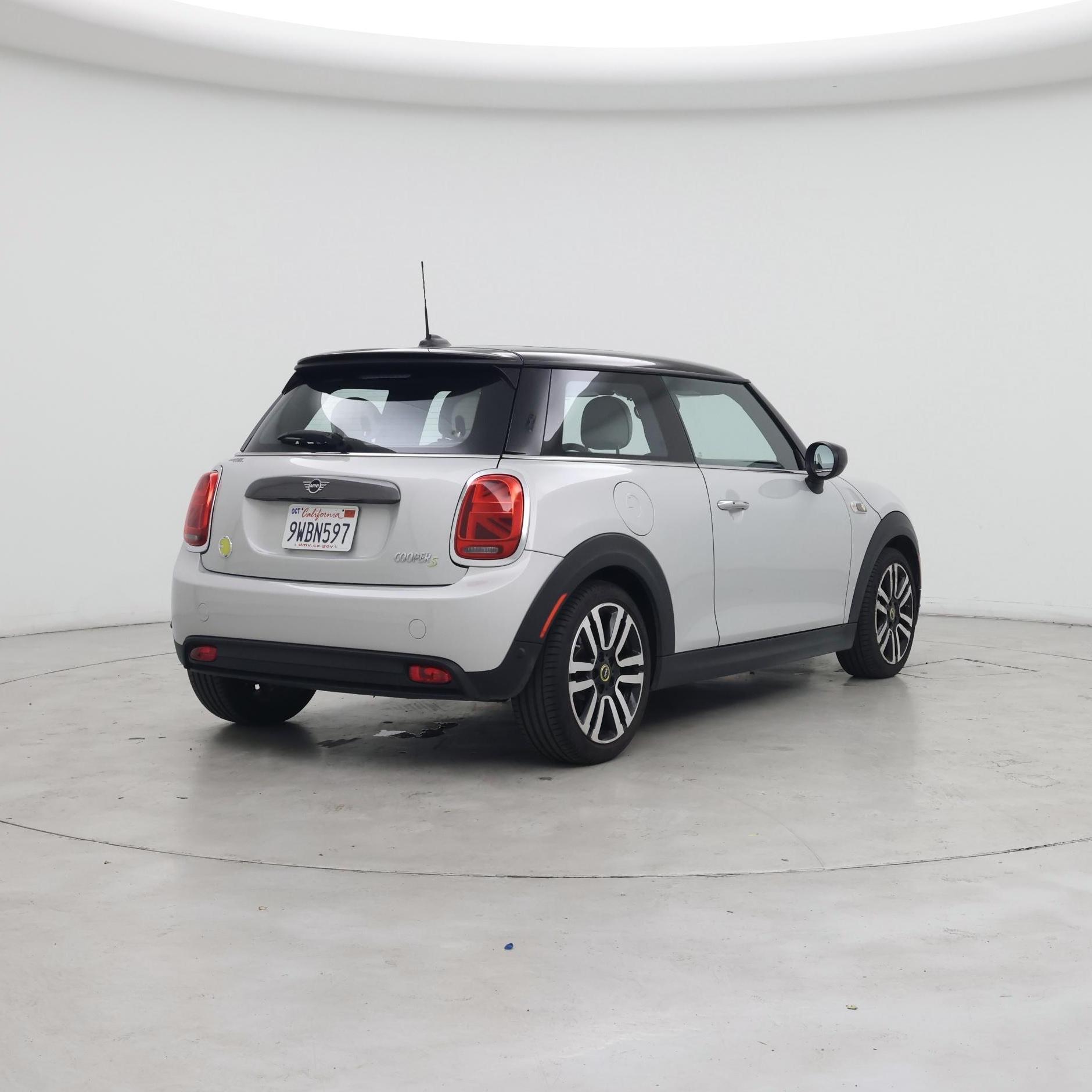Thumbnail: 2021 MINI Cooper Hardtop - 8