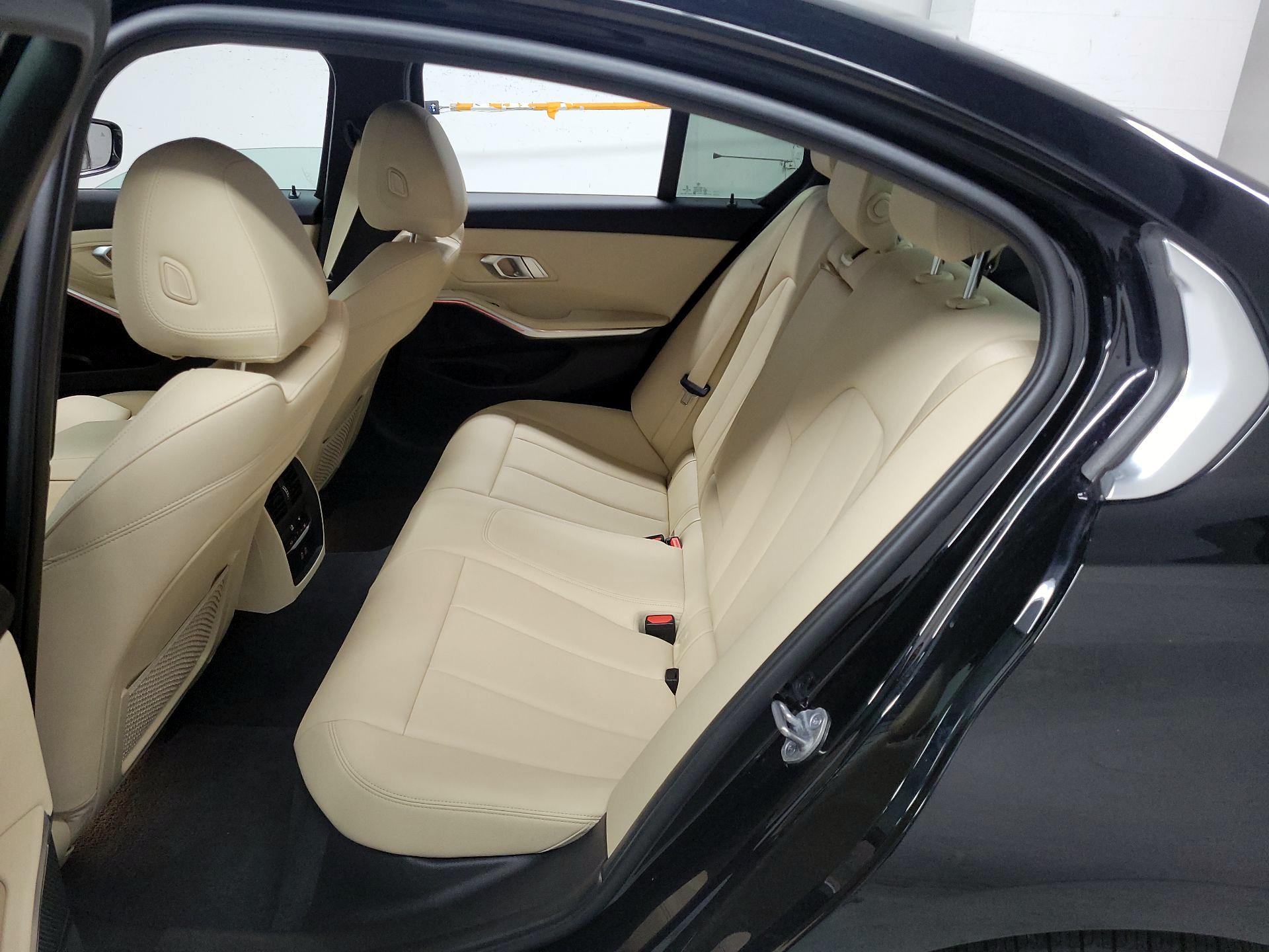 Thumbnail: 2021 BMW 3 Series - 20