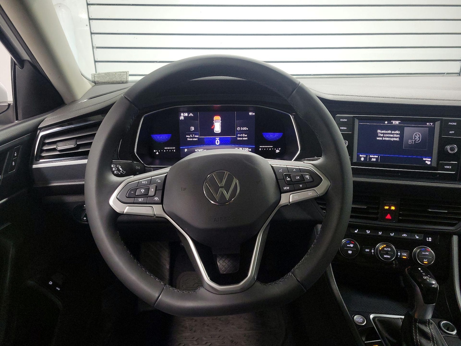 2022 Volkswagen Jetta SE - Photo 11