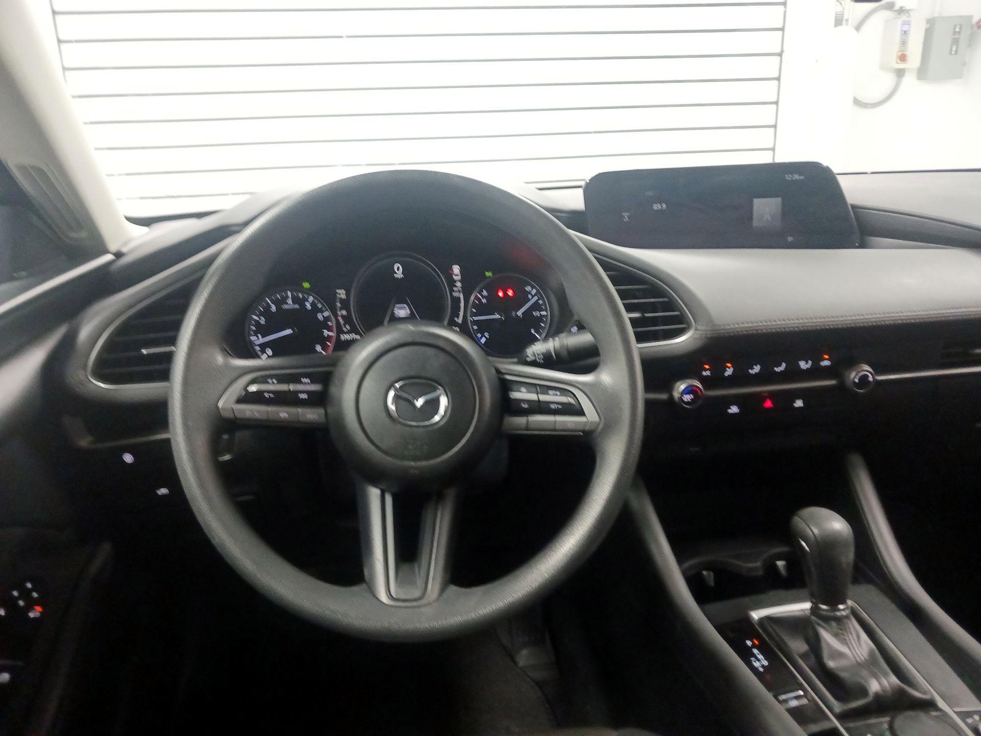 Thumbnail: 2020 Mazda Mazda3 - 10