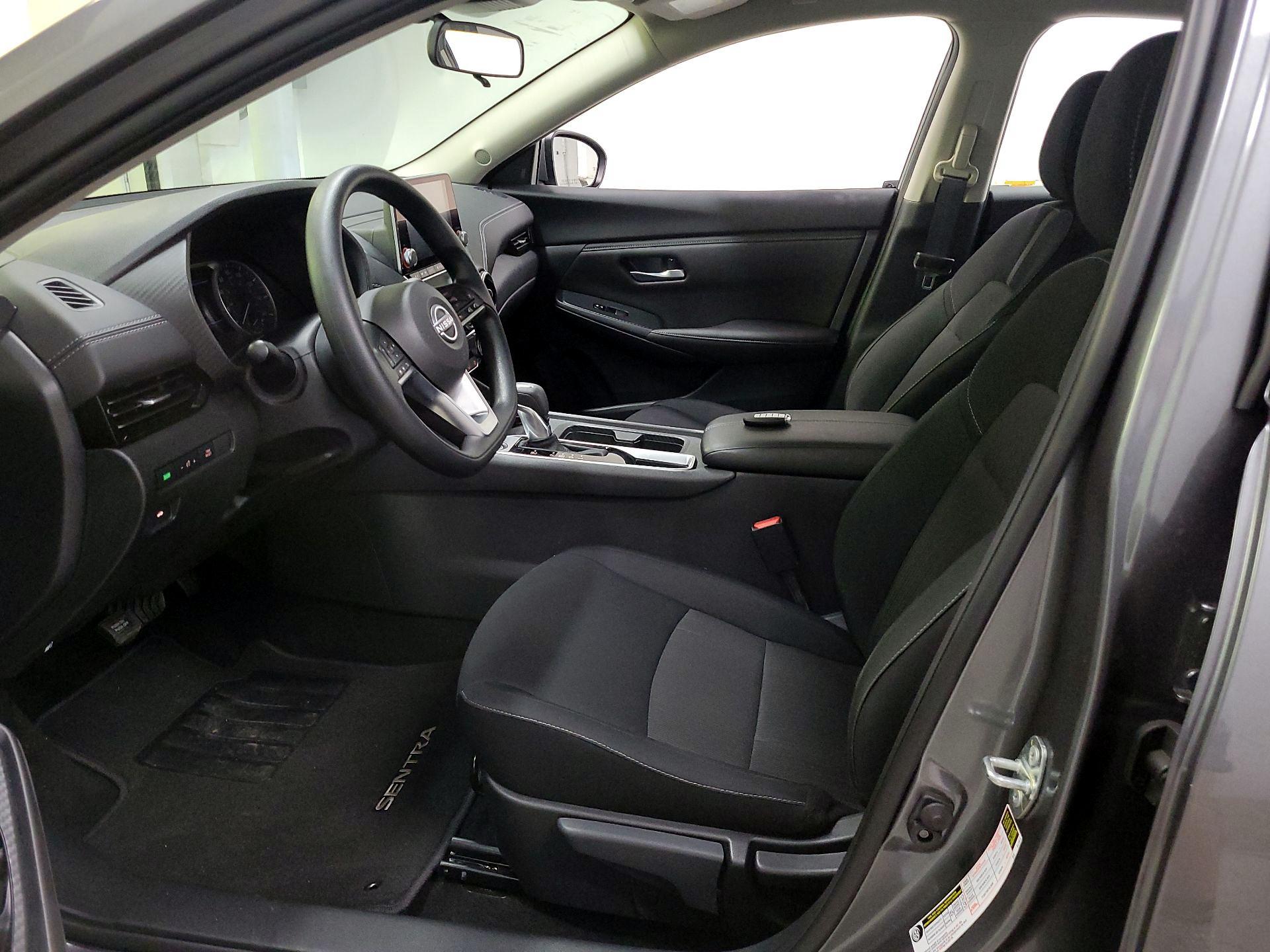 Thumbnail: 2025 Nissan Sentra - 11
