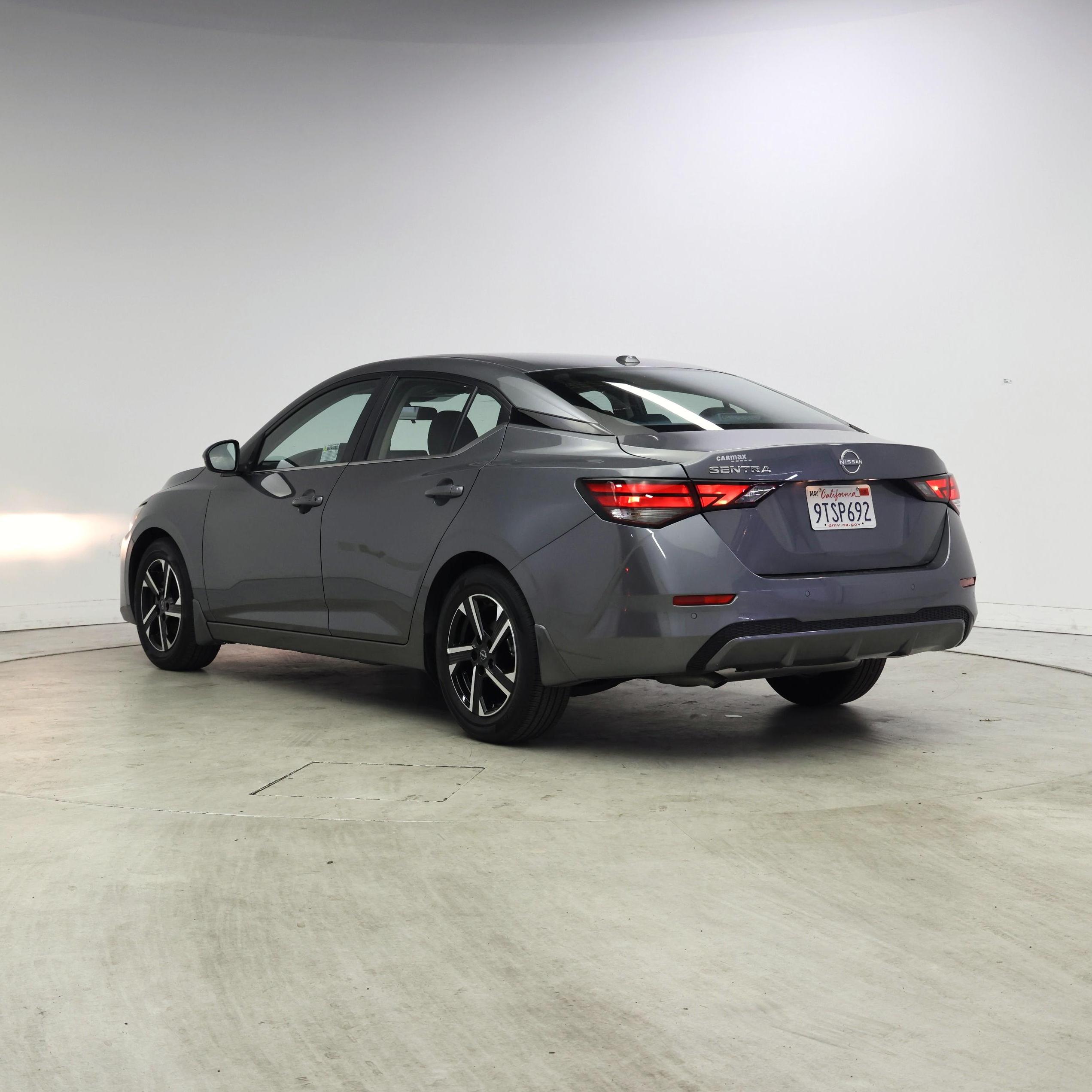 Thumbnail: 2025 Nissan Sentra - 2