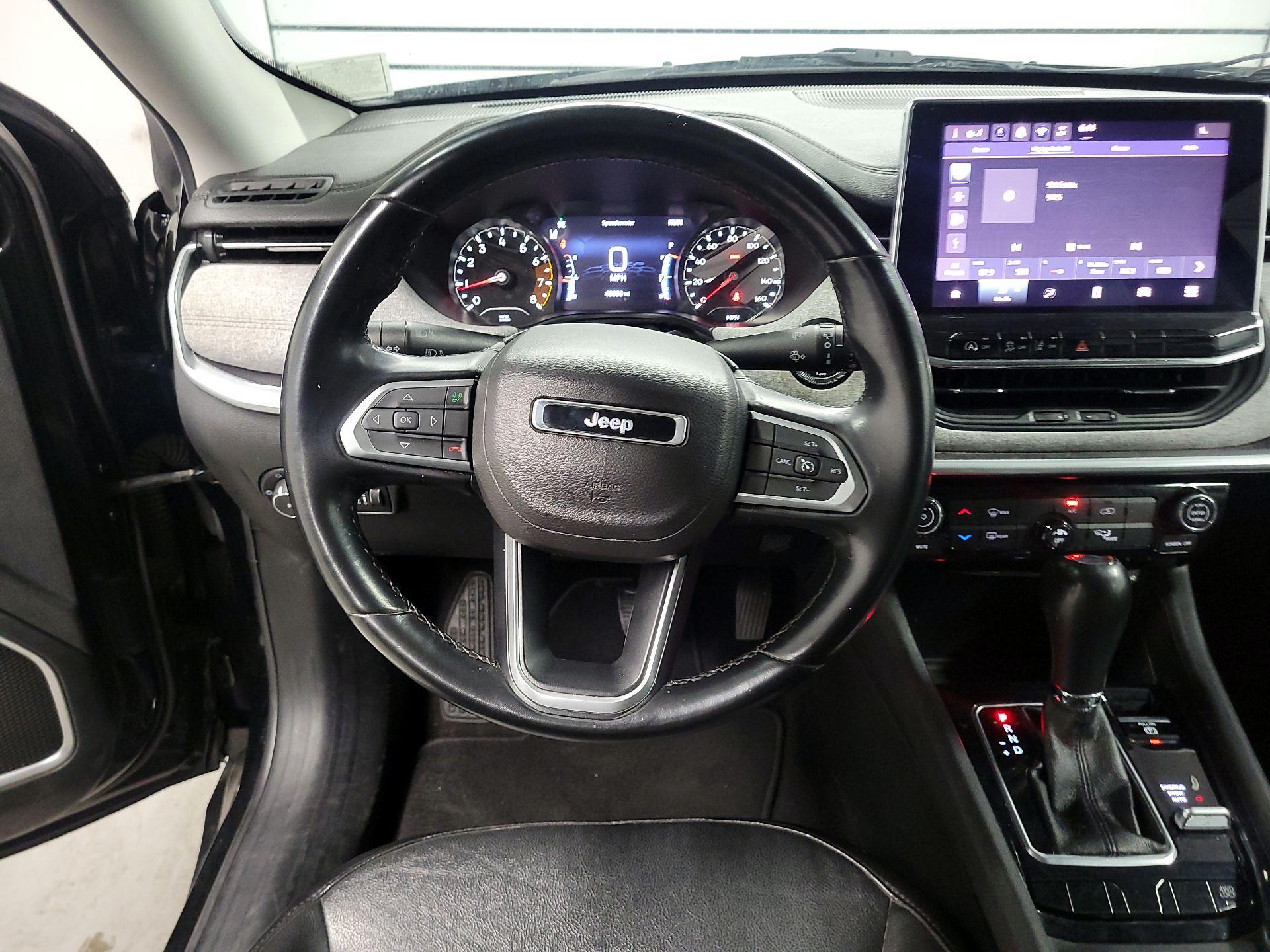 Thumbnail: 2022 Jeep Compass - 10
