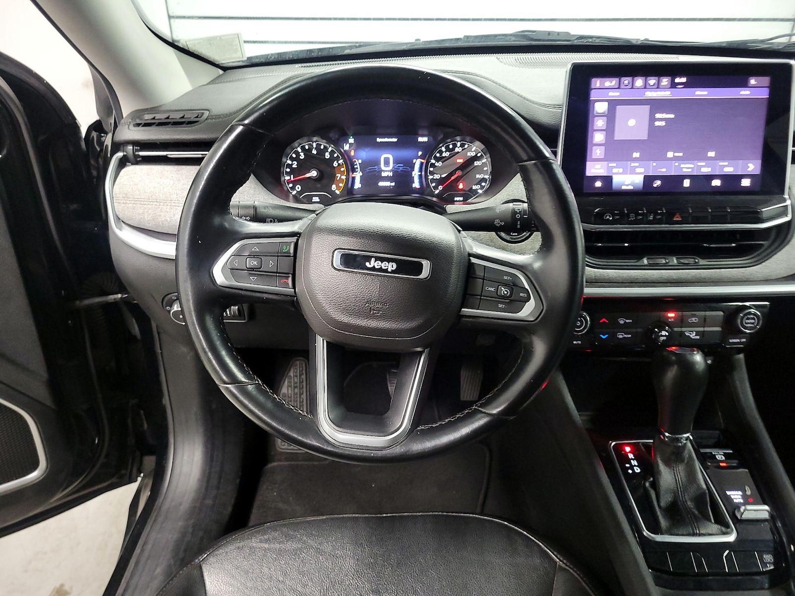 2022 Jeep Compass Latitude Lux - Photo 11