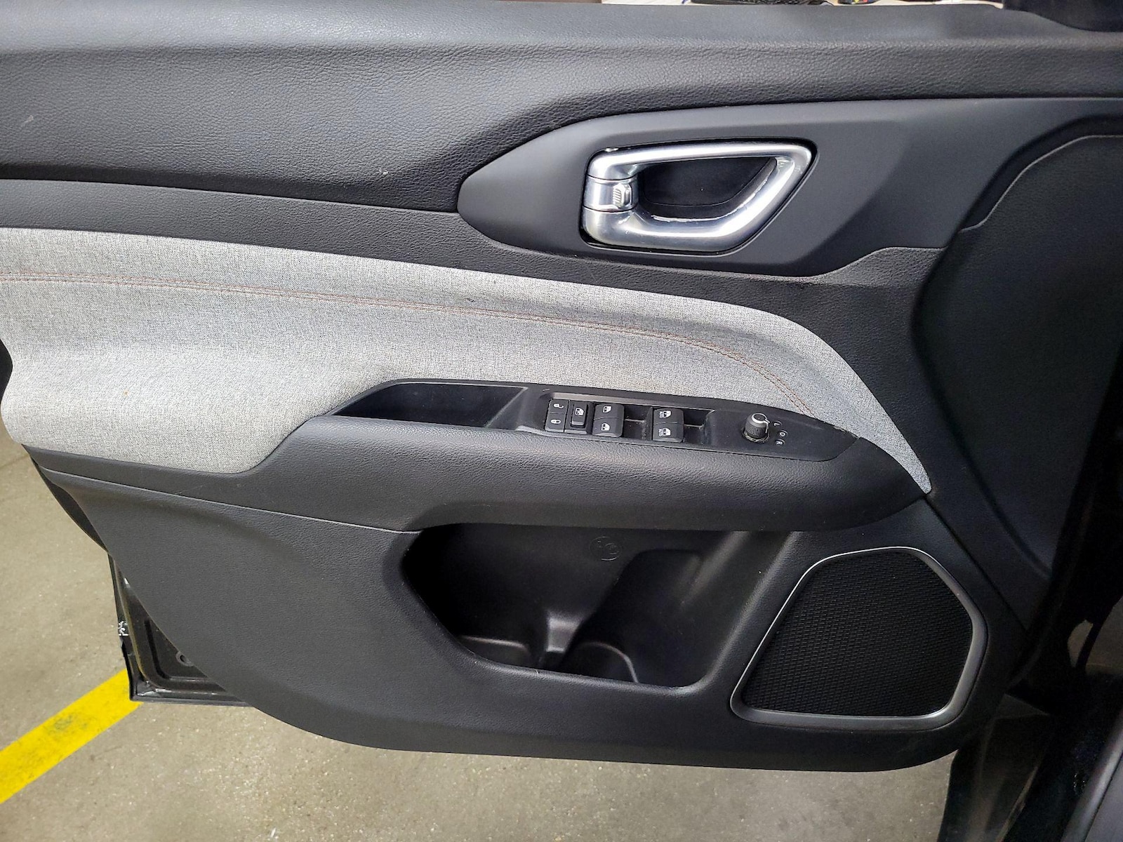 2022 Jeep Compass Latitude Lux - Photo 13