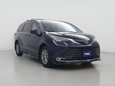 2022 Toyota Sienna Hybrid XLE