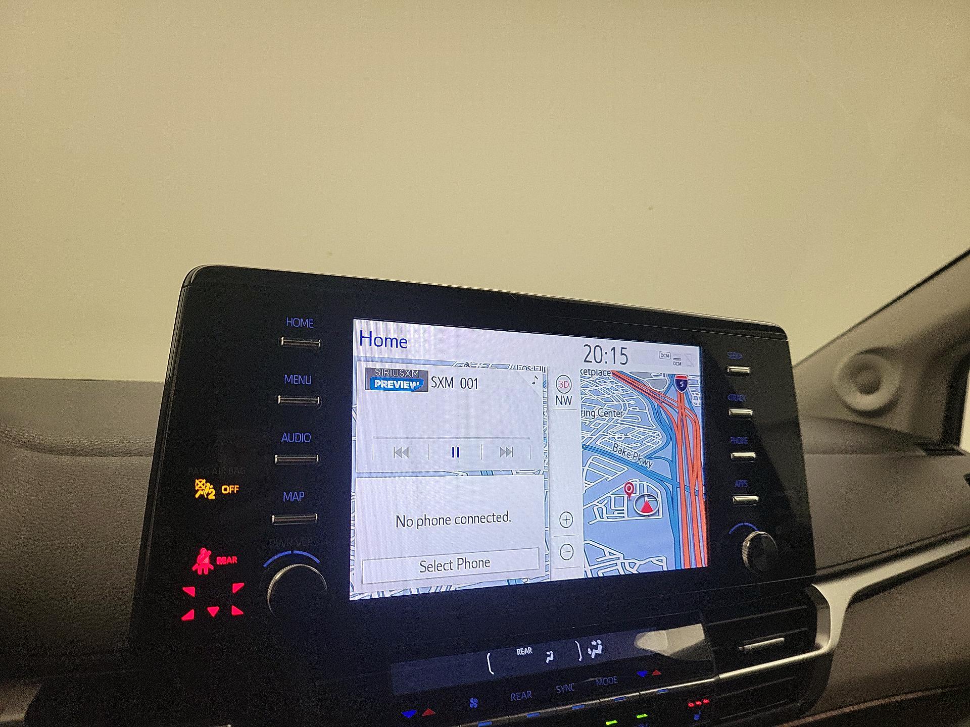 Thumbnail: 2022 Toyota Sienna - 16