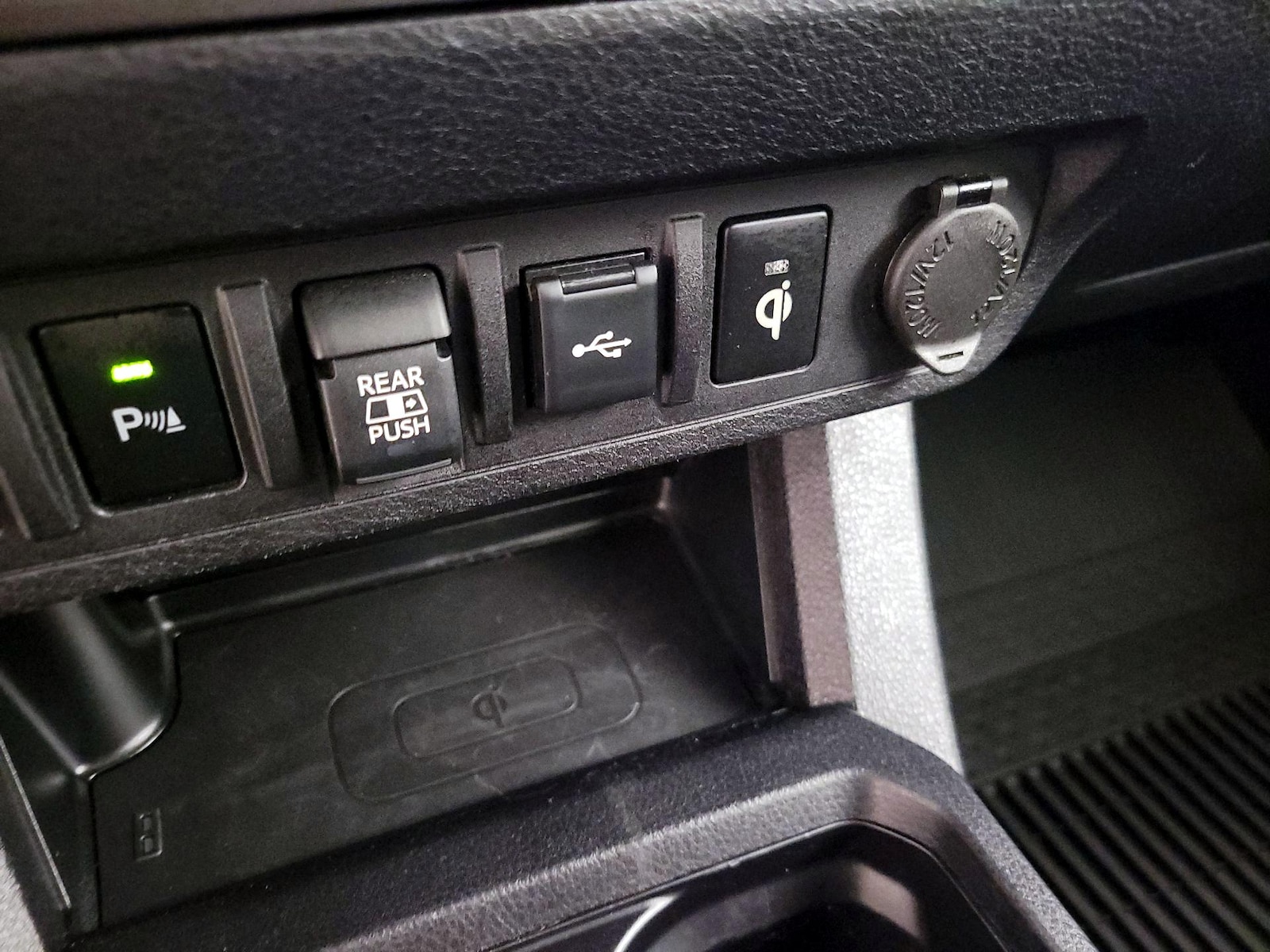 2022 Toyota Tacoma TRD Sport - Photo 20