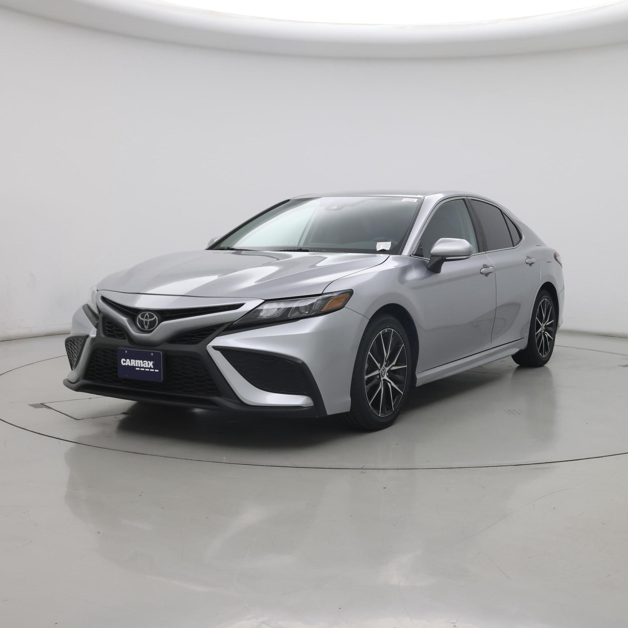 Thumbnail: 2023 Toyota Camry - 4