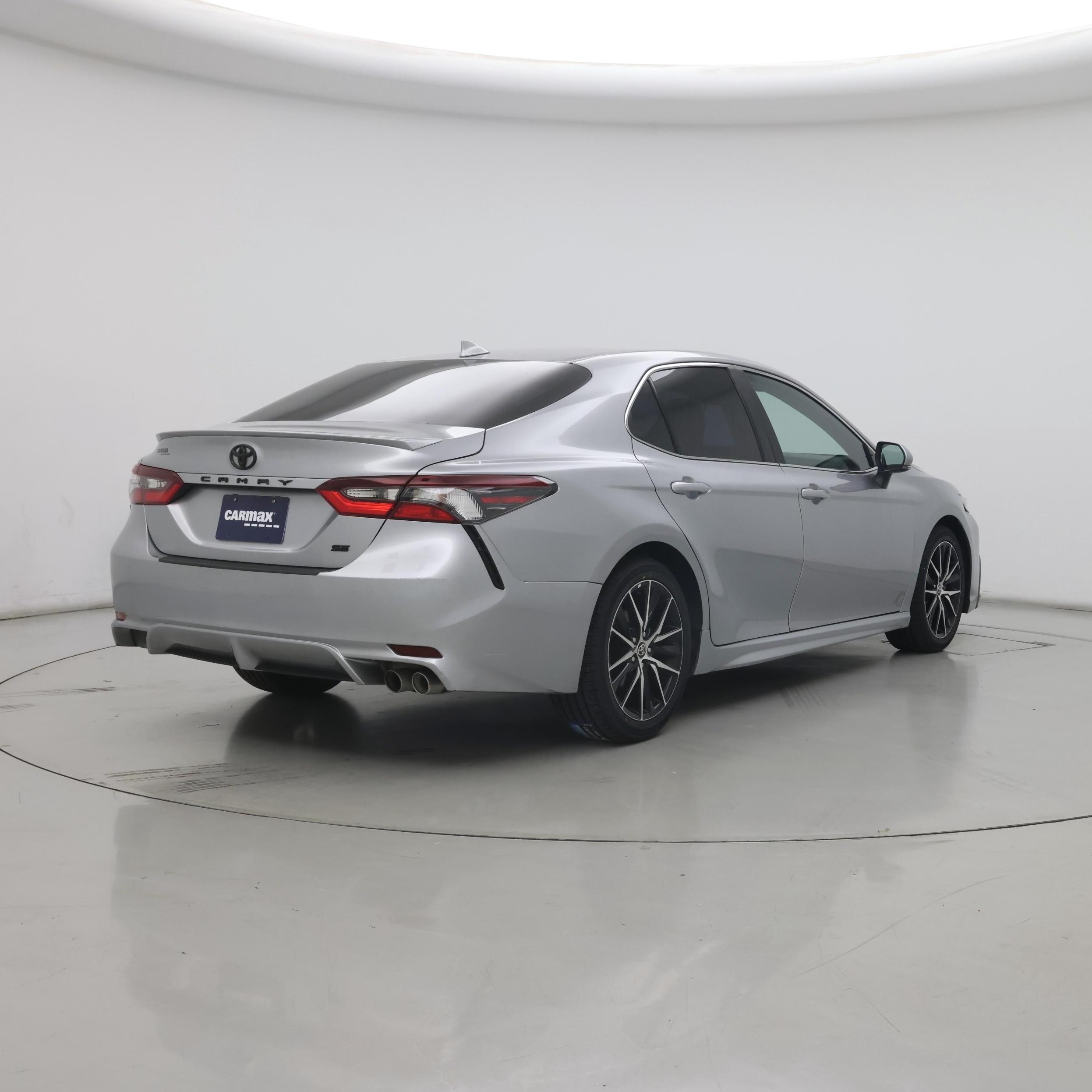 Thumbnail: 2023 Toyota Camry - 8