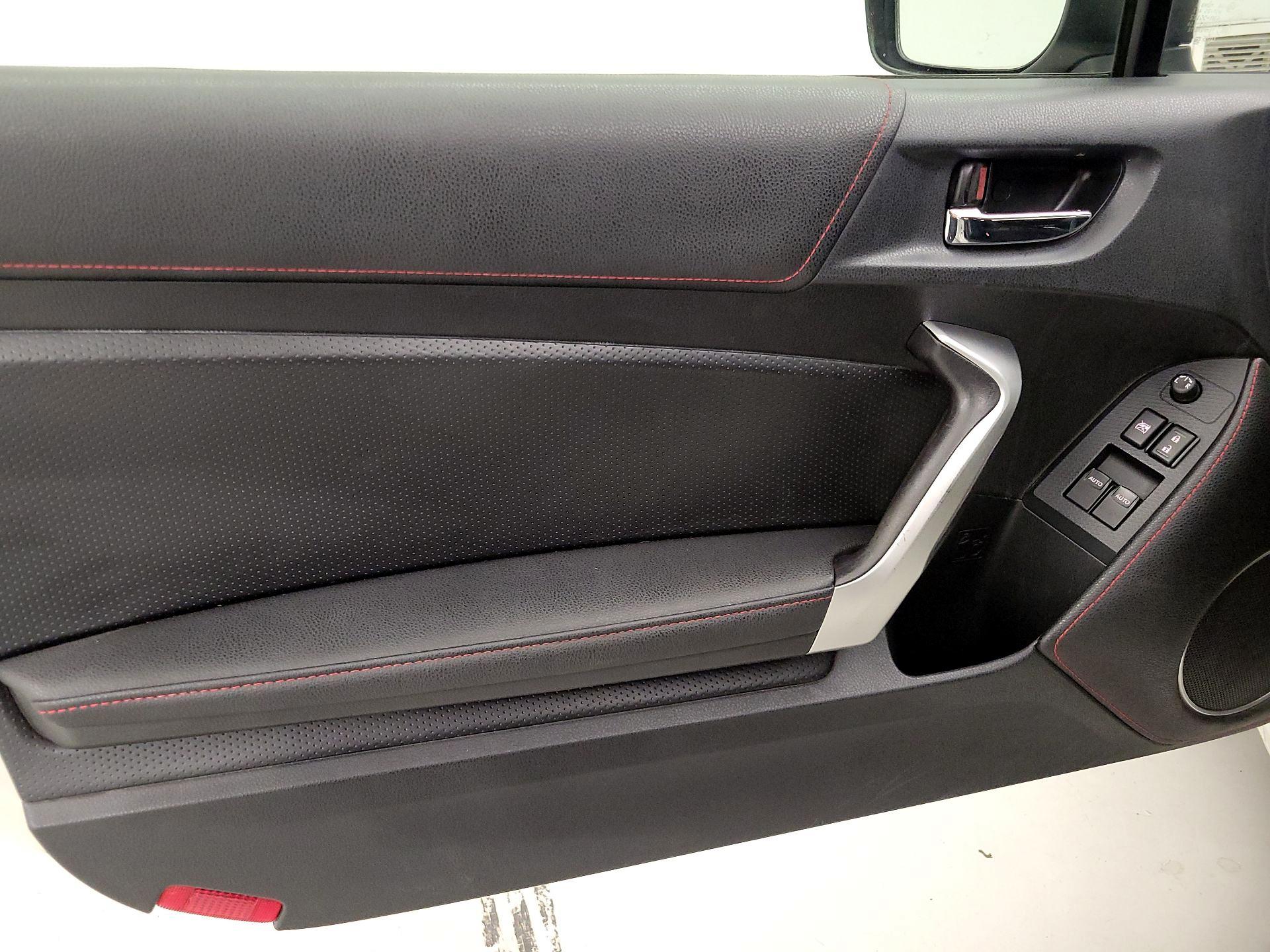 Thumbnail: 2016 Scion FR-S - 12