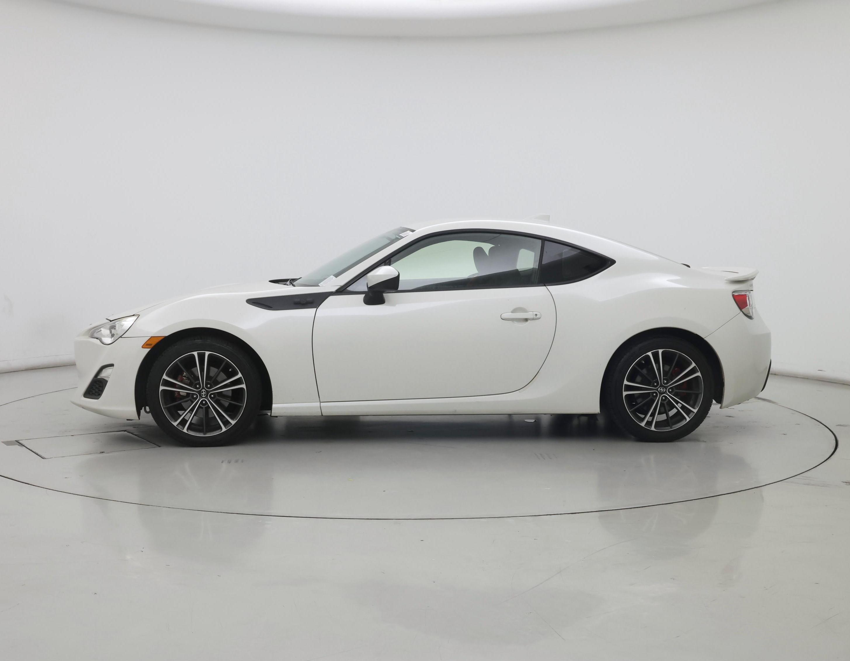 Thumbnail: 2016 Scion FR-S - 3