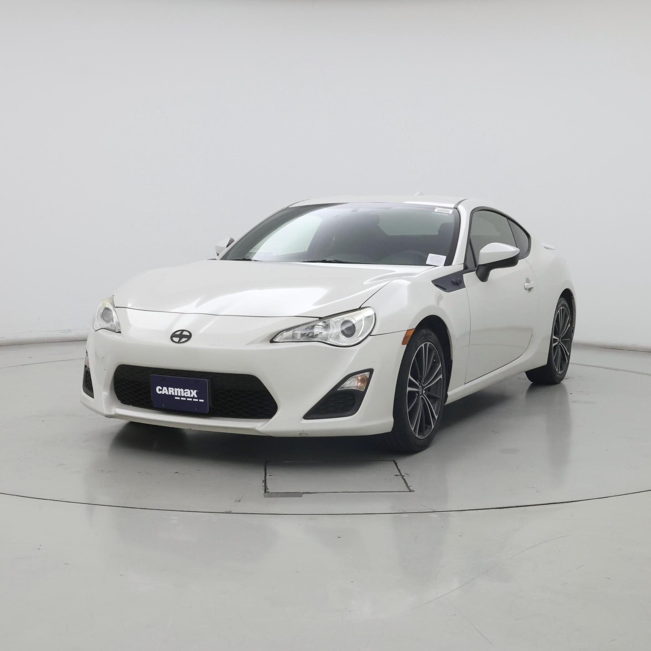 Thumbnail: 2016 Scion FR-S - 4