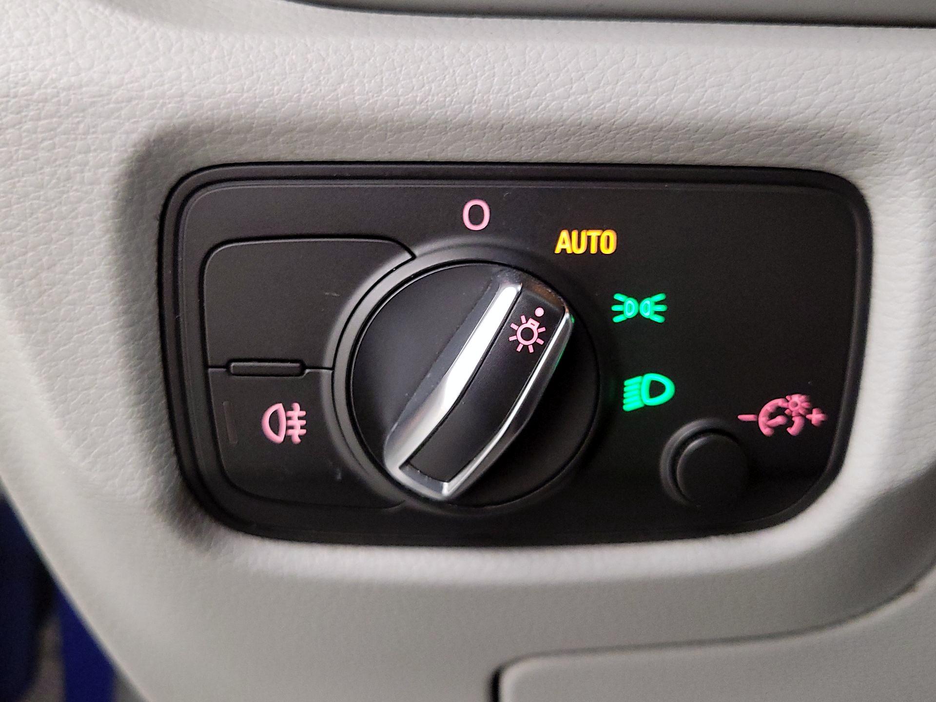 Thumbnail: 2015 Audi A3 - 13