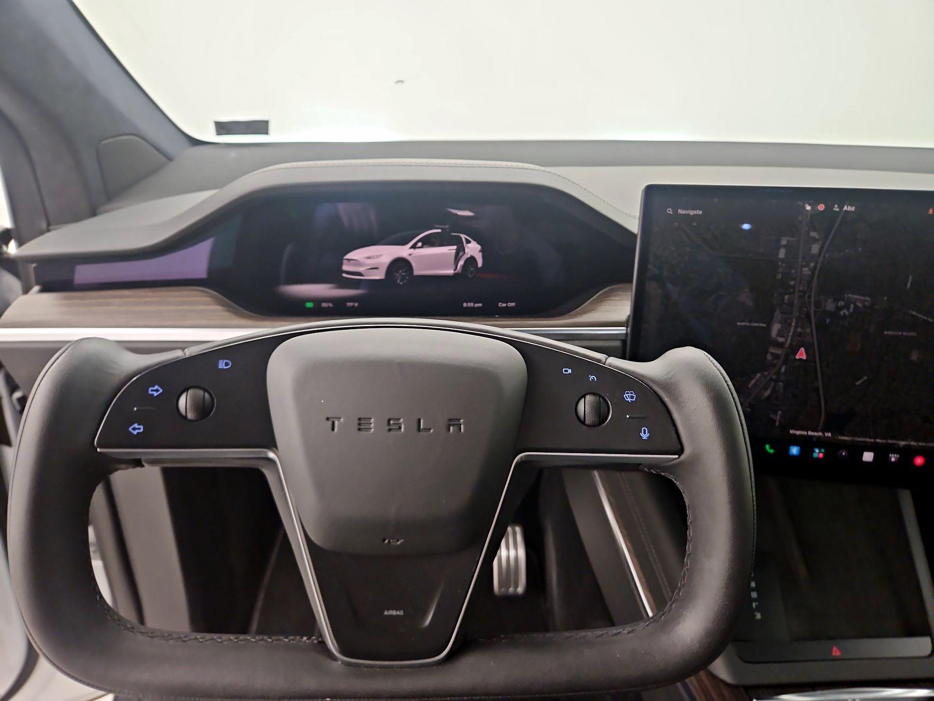 Thumbnail: 2022 Tesla Model X - 10