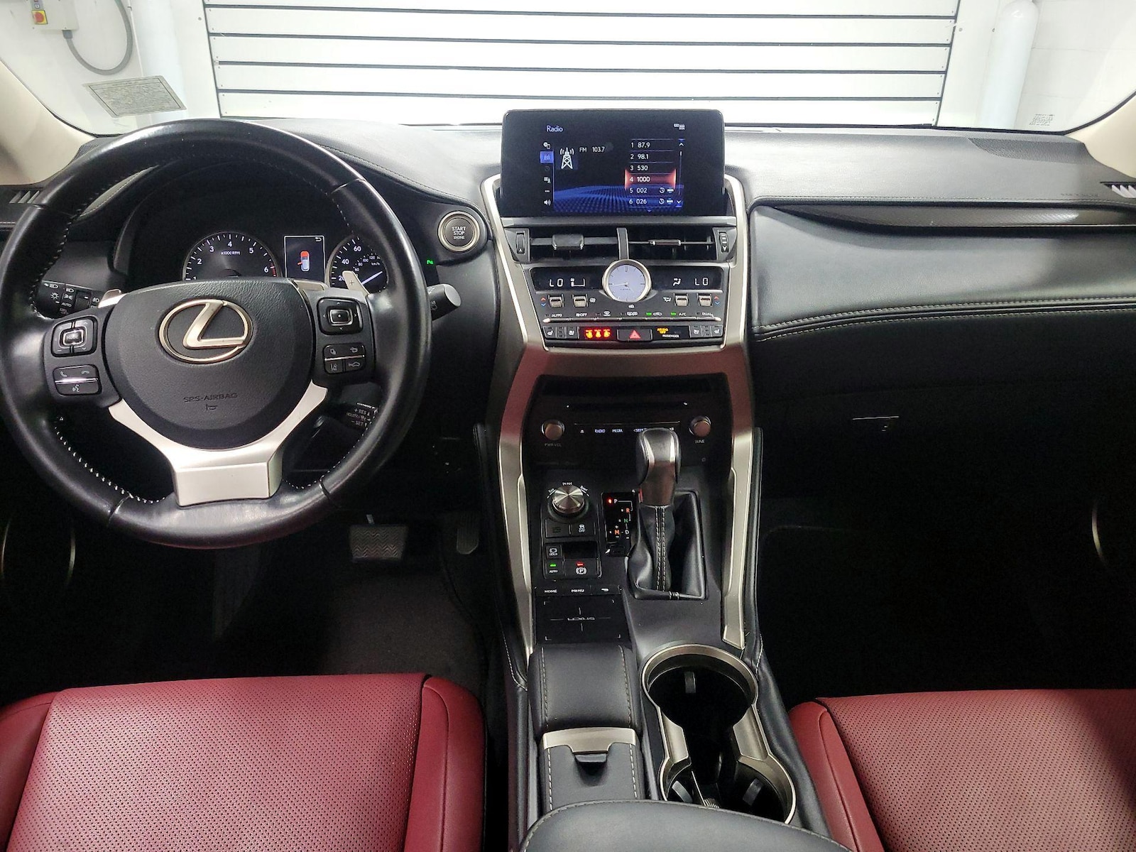 2020 Lexus NX 300 - Photo 10