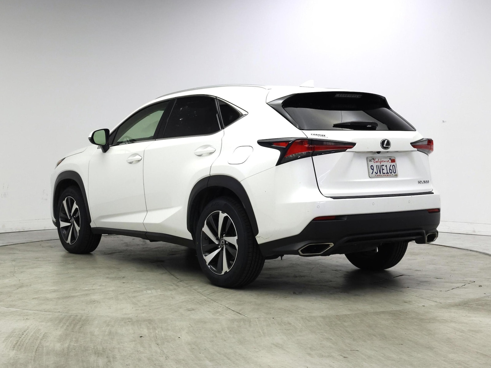 2020 Lexus NX 300 - Photo 3