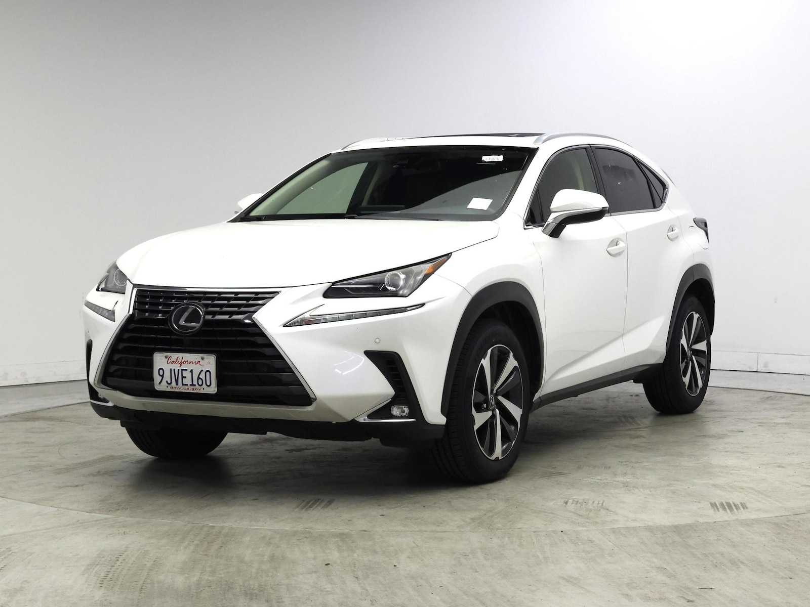 2020 Lexus NX 300 - Photo 5