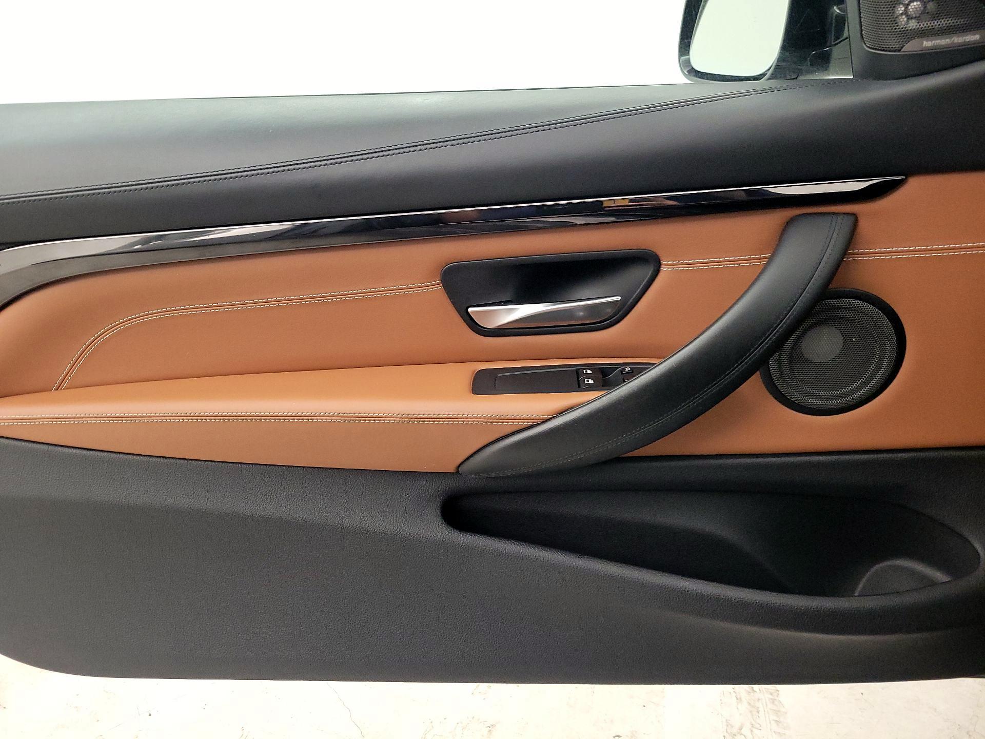 Thumbnail: 2016 BMW M4 - 12