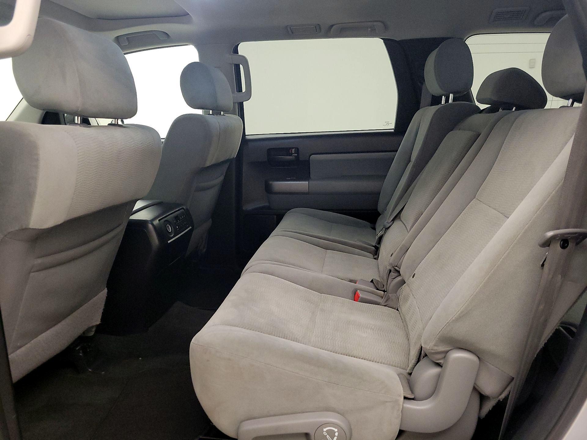 Thumbnail: 2017 Toyota Sequoia - 20