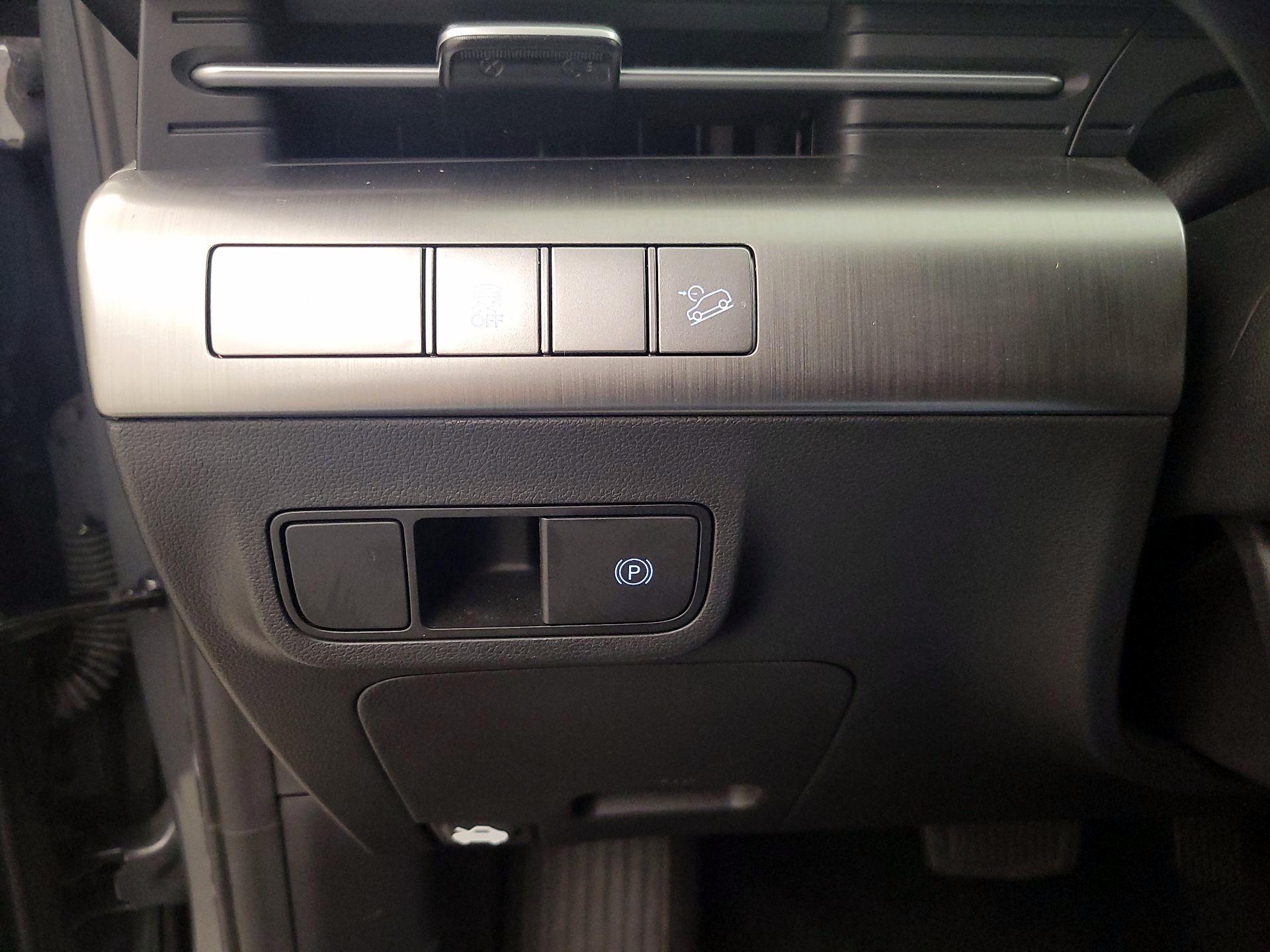 Thumbnail: 2025 Hyundai Kona - 11