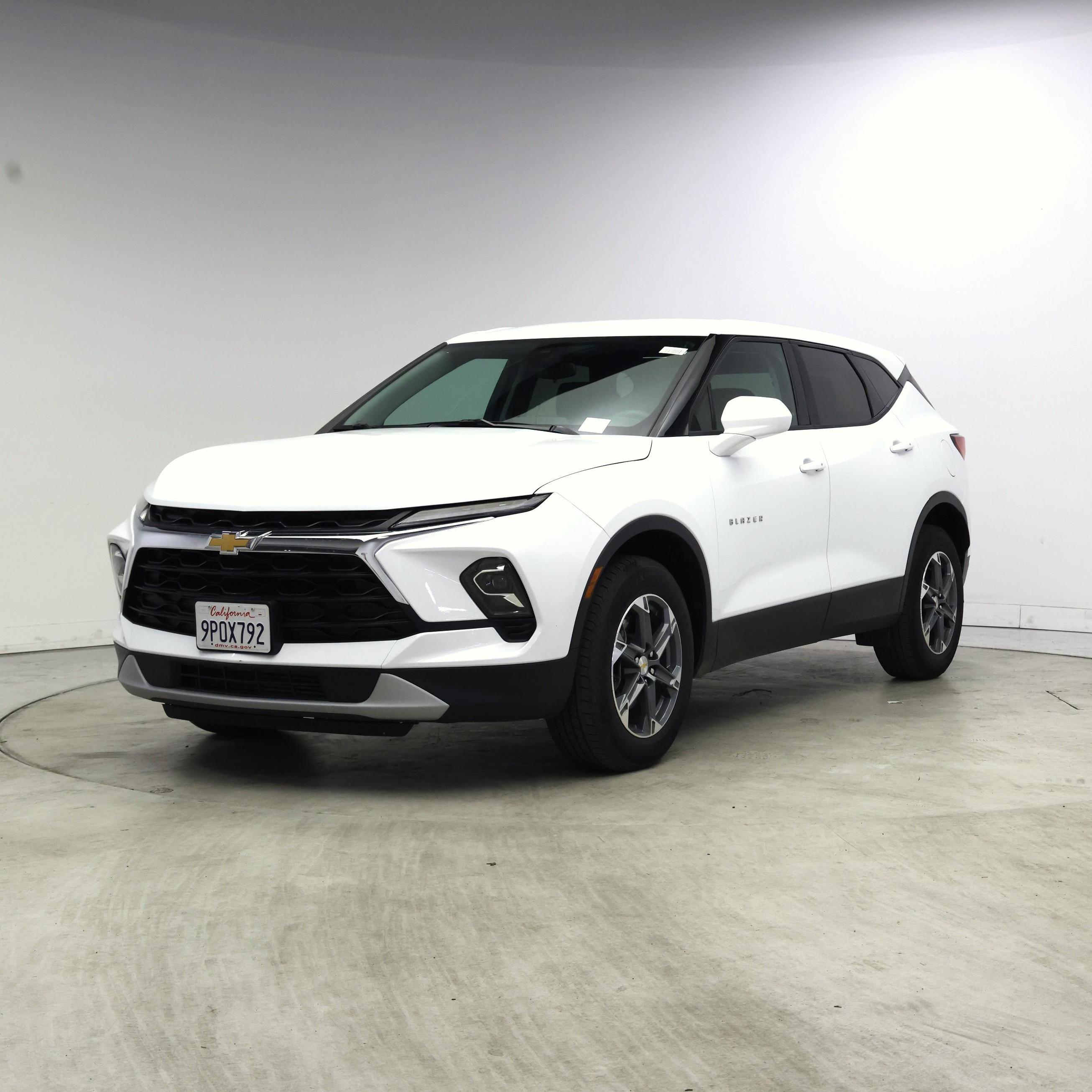 Thumbnail: 2025 Chevrolet Blazer - 4