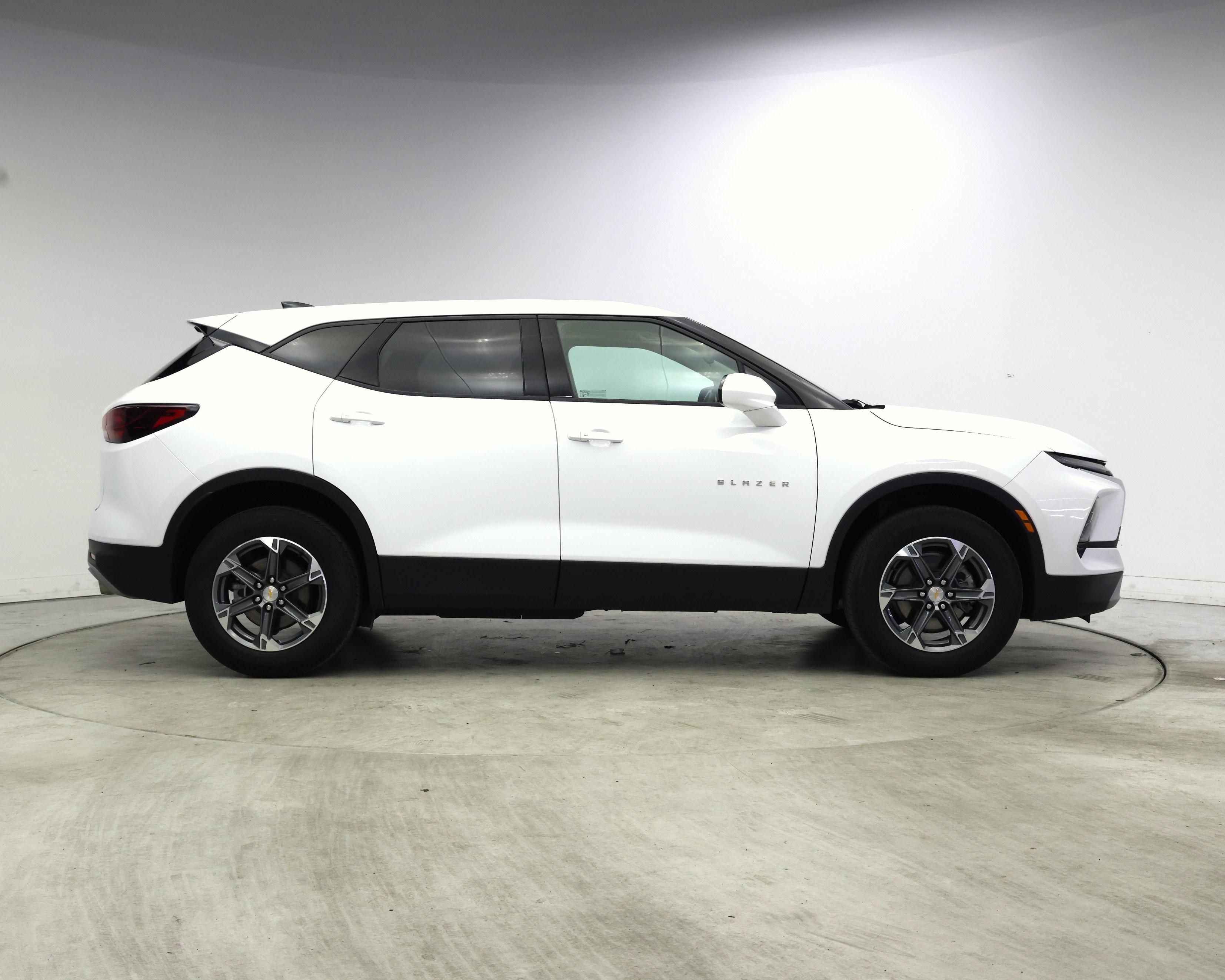 Thumbnail: 2025 Chevrolet Blazer - 7