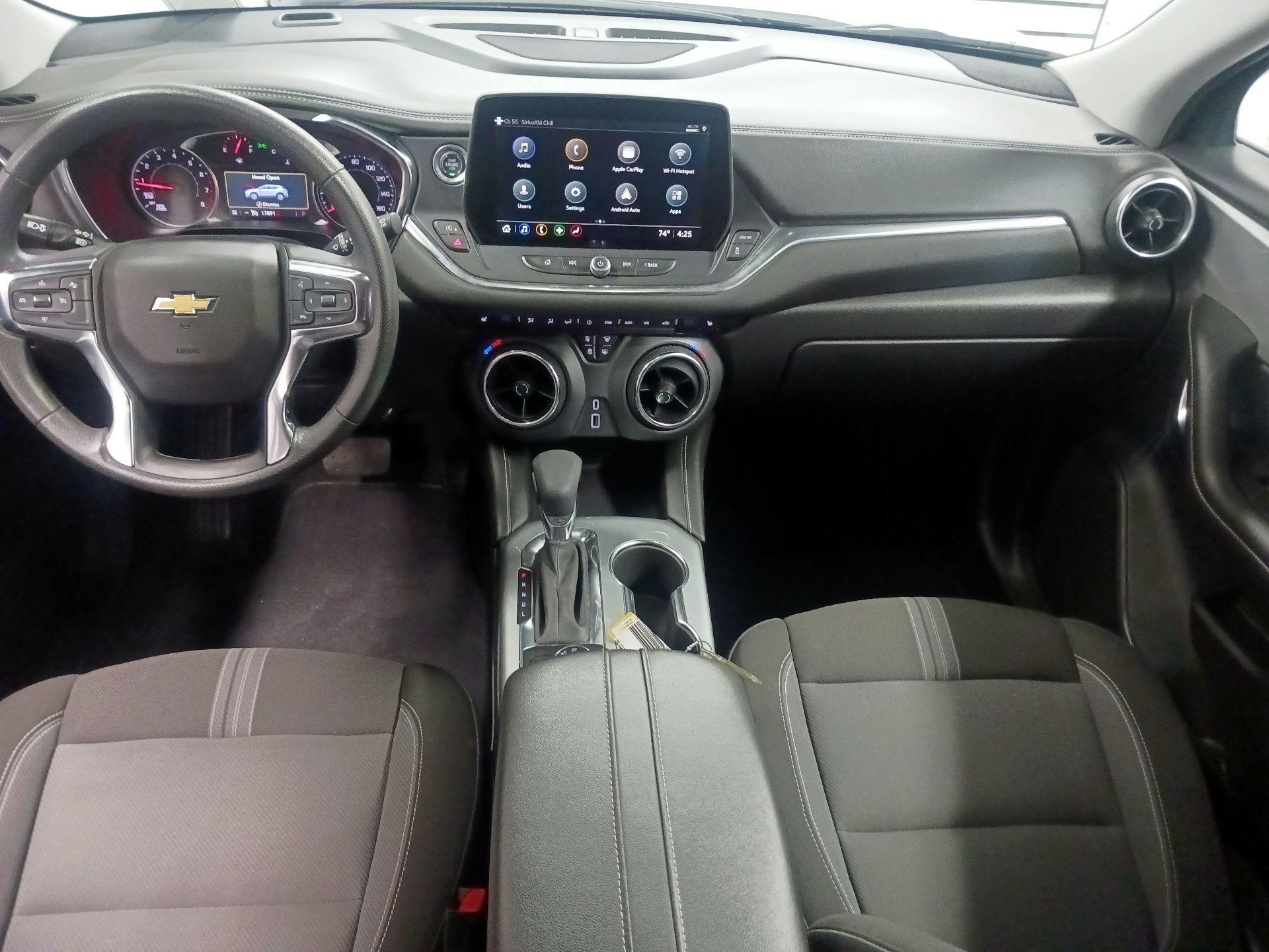 Thumbnail: 2025 Chevrolet Blazer - 9