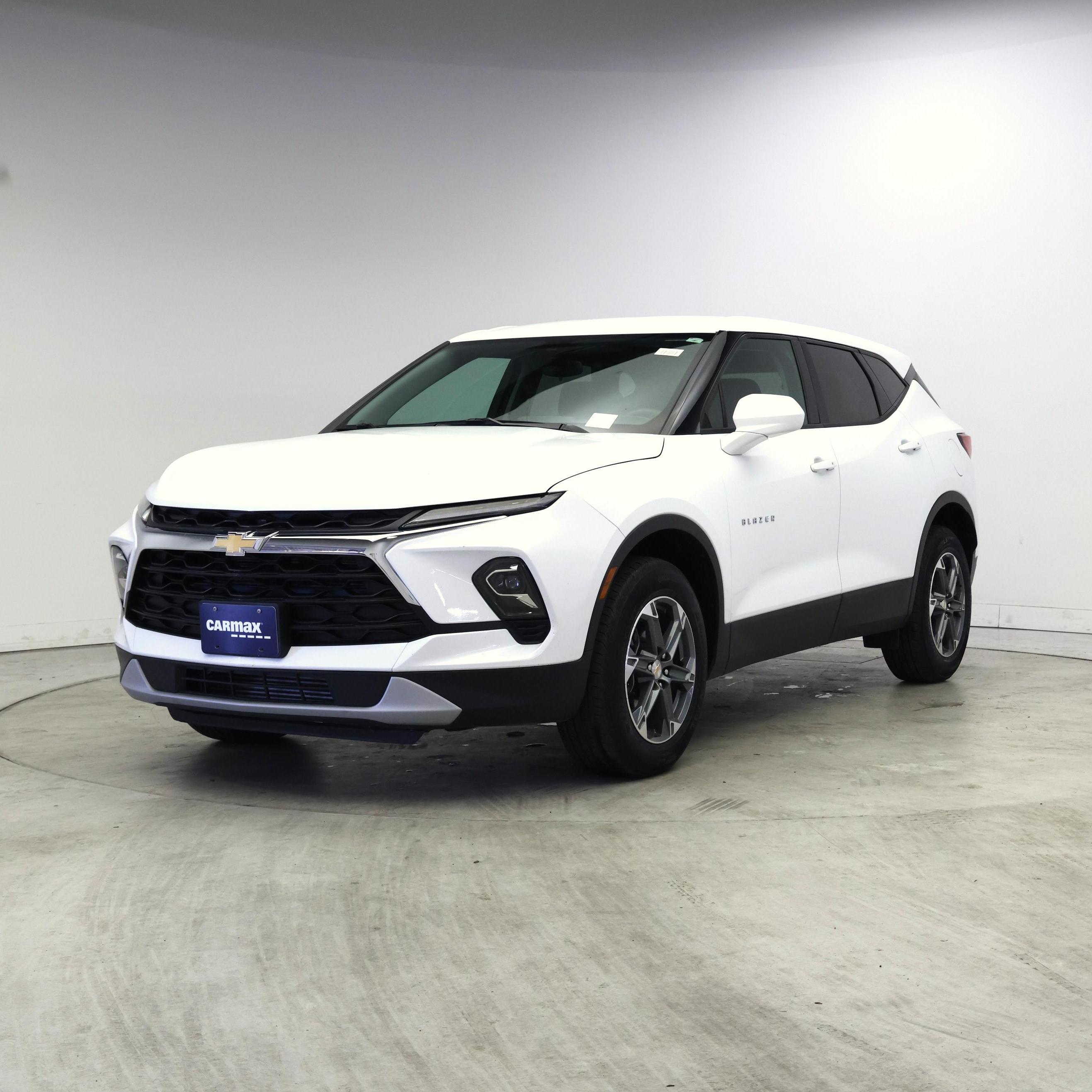 Thumbnail: 2025 Chevrolet Blazer - 4